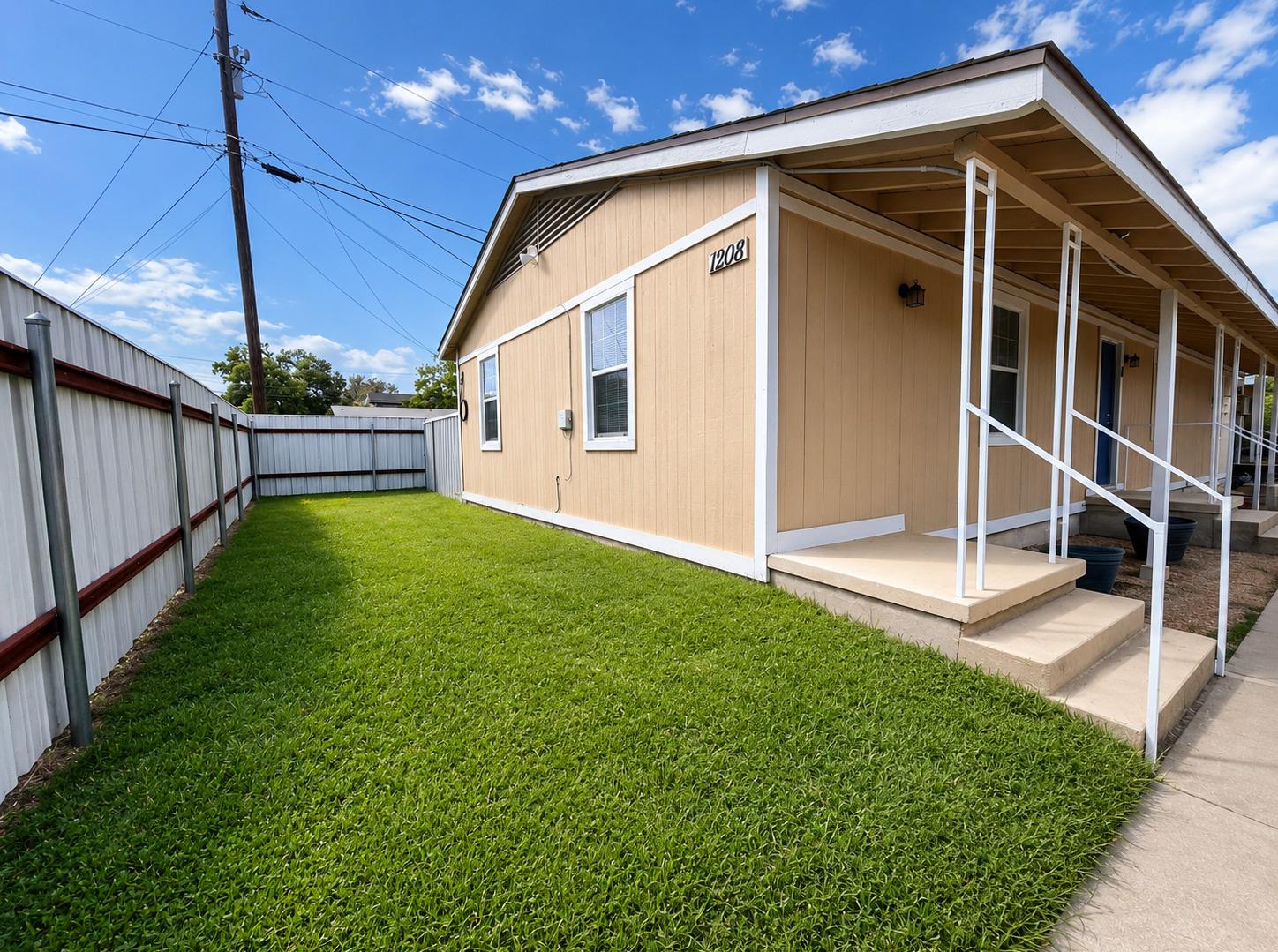 1208 Bundrant Dr #A Property Photo 1