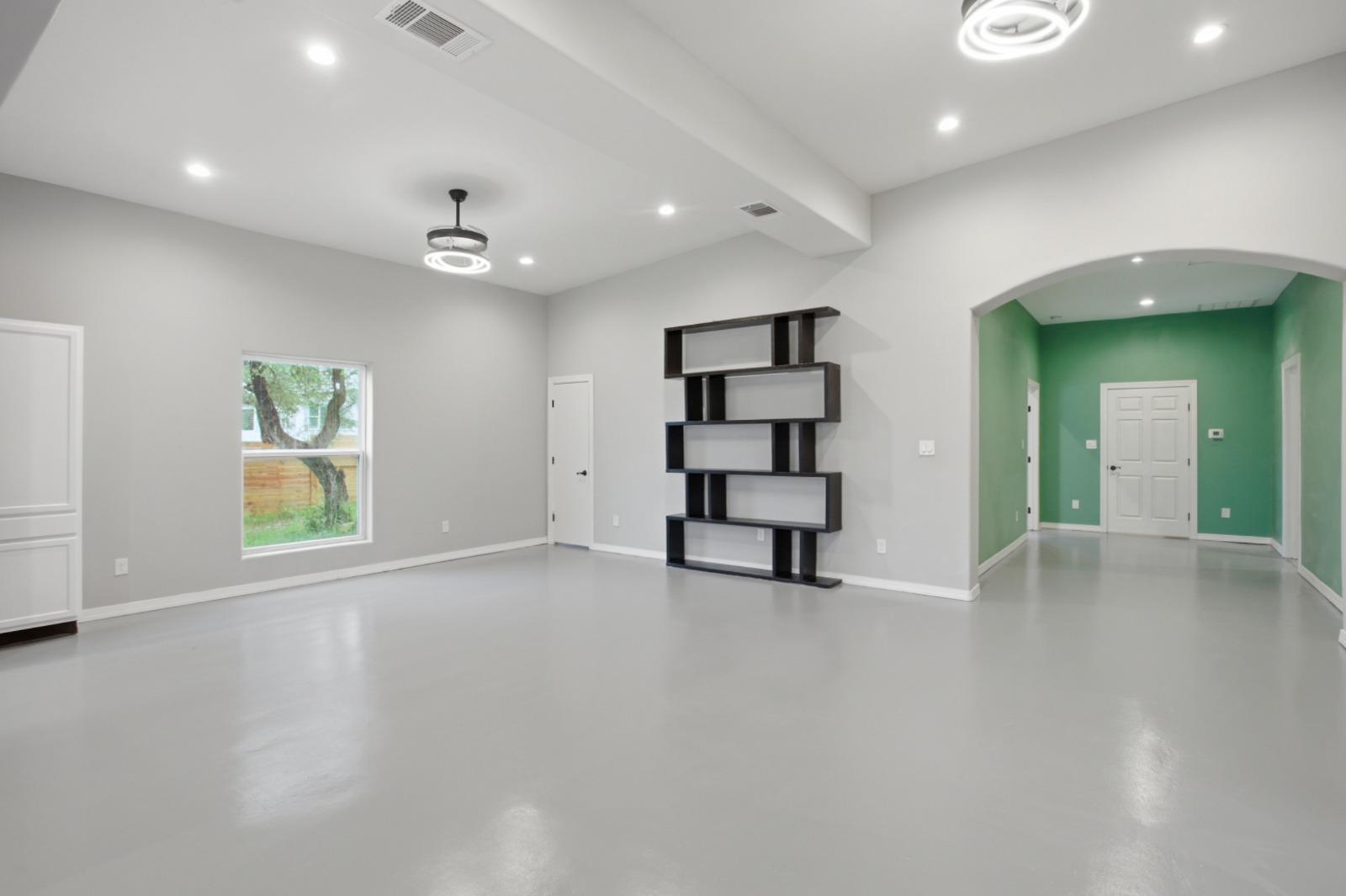 17621 Stacey Ln Property Photo 15