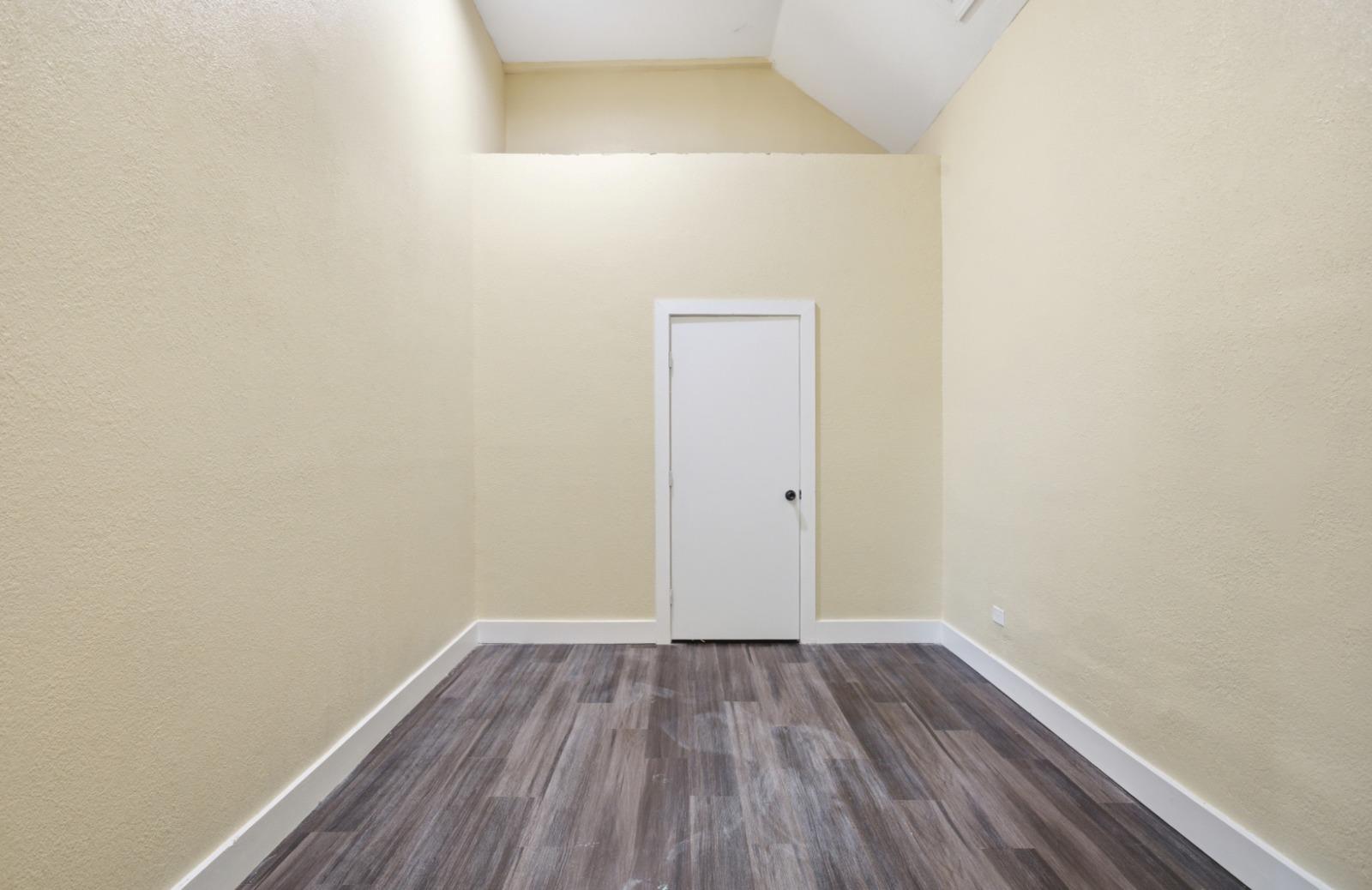 17621 Stacey Ln Property Photo 23