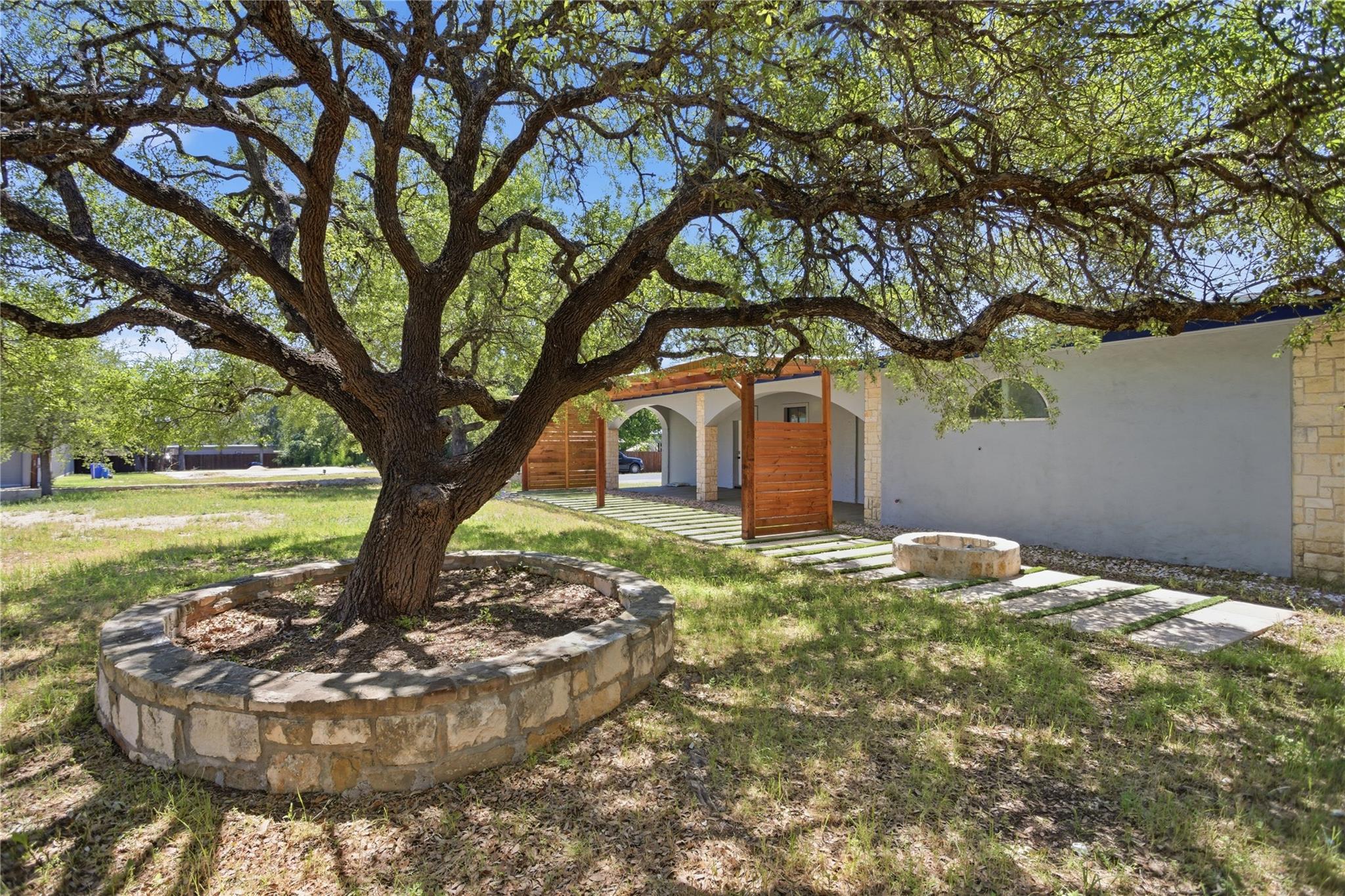 17621 Stacey Ln Property Photo 28