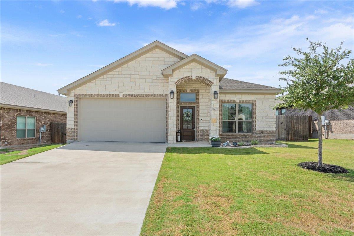 3217 Tortuga Ct Property Photo 3