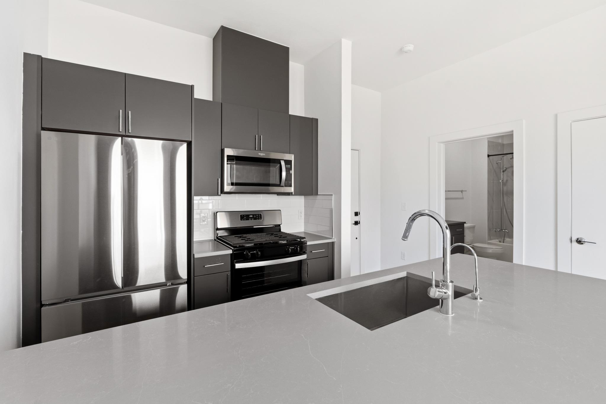 3900 Berkman Dr #208 Property Photo 6