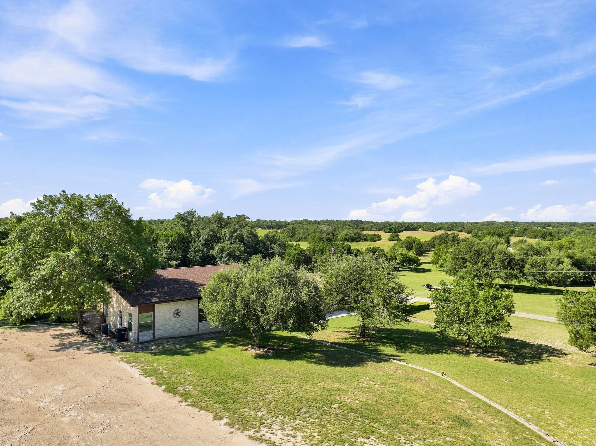 606 Rolling Hills Rd Property Photo 8