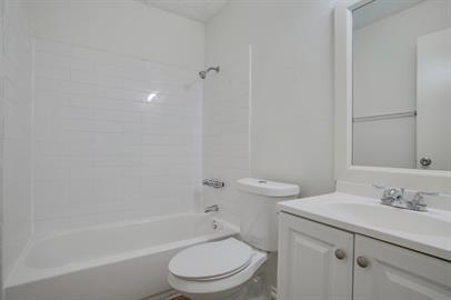 2310 Rachael Ct #a Property Photo 10