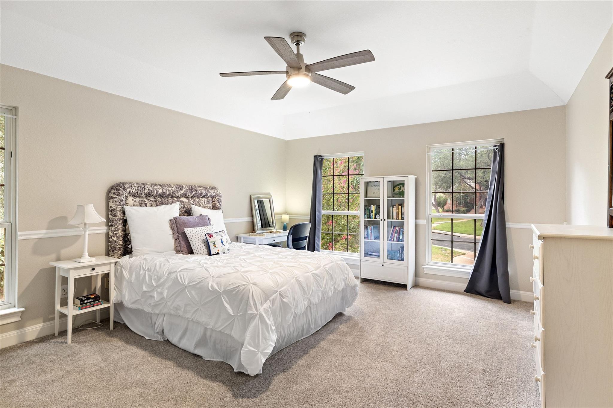 3209 Rustic River Cv Property Photo 17