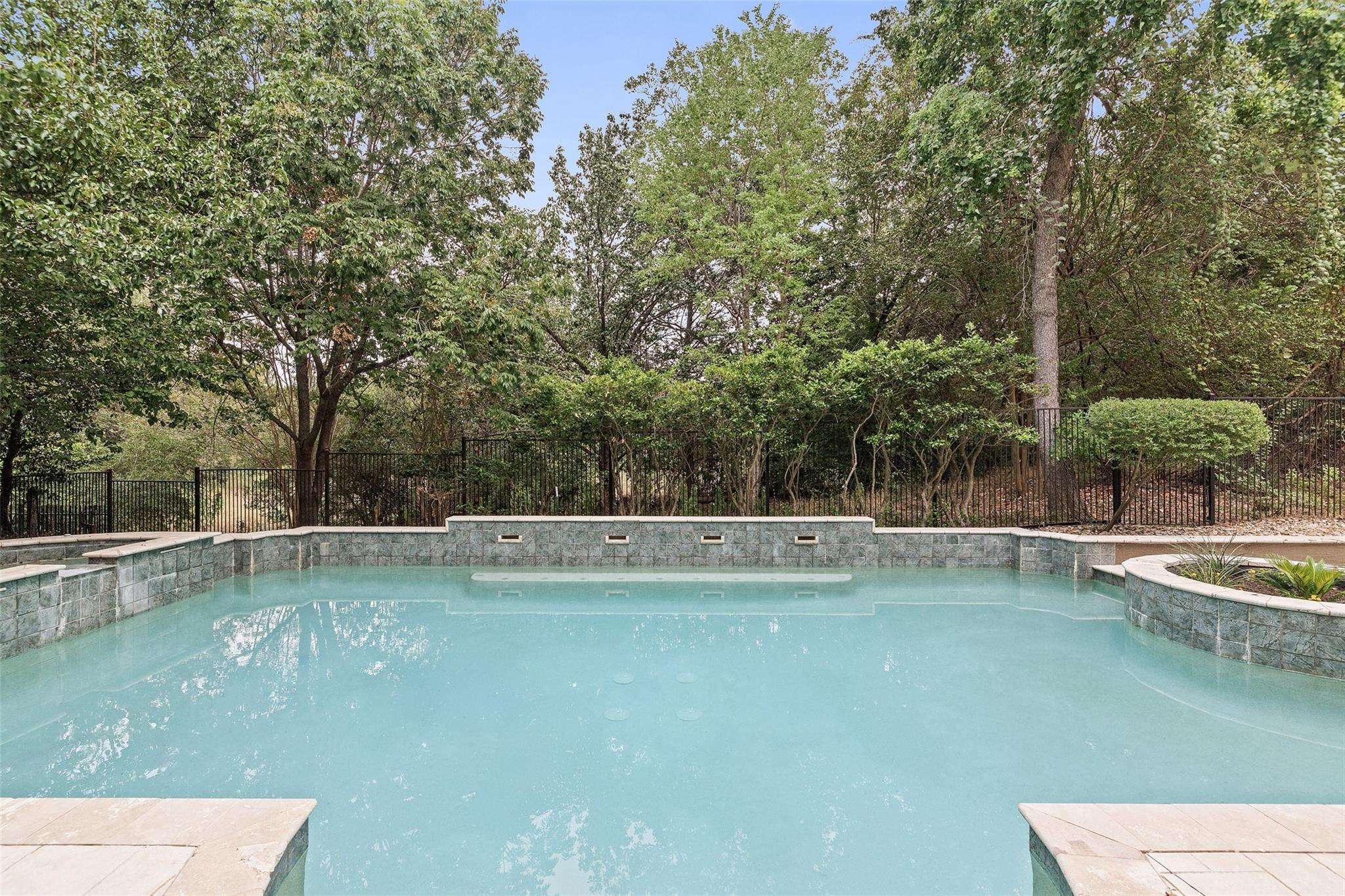 3209 Rustic River Cv Property Photo 22