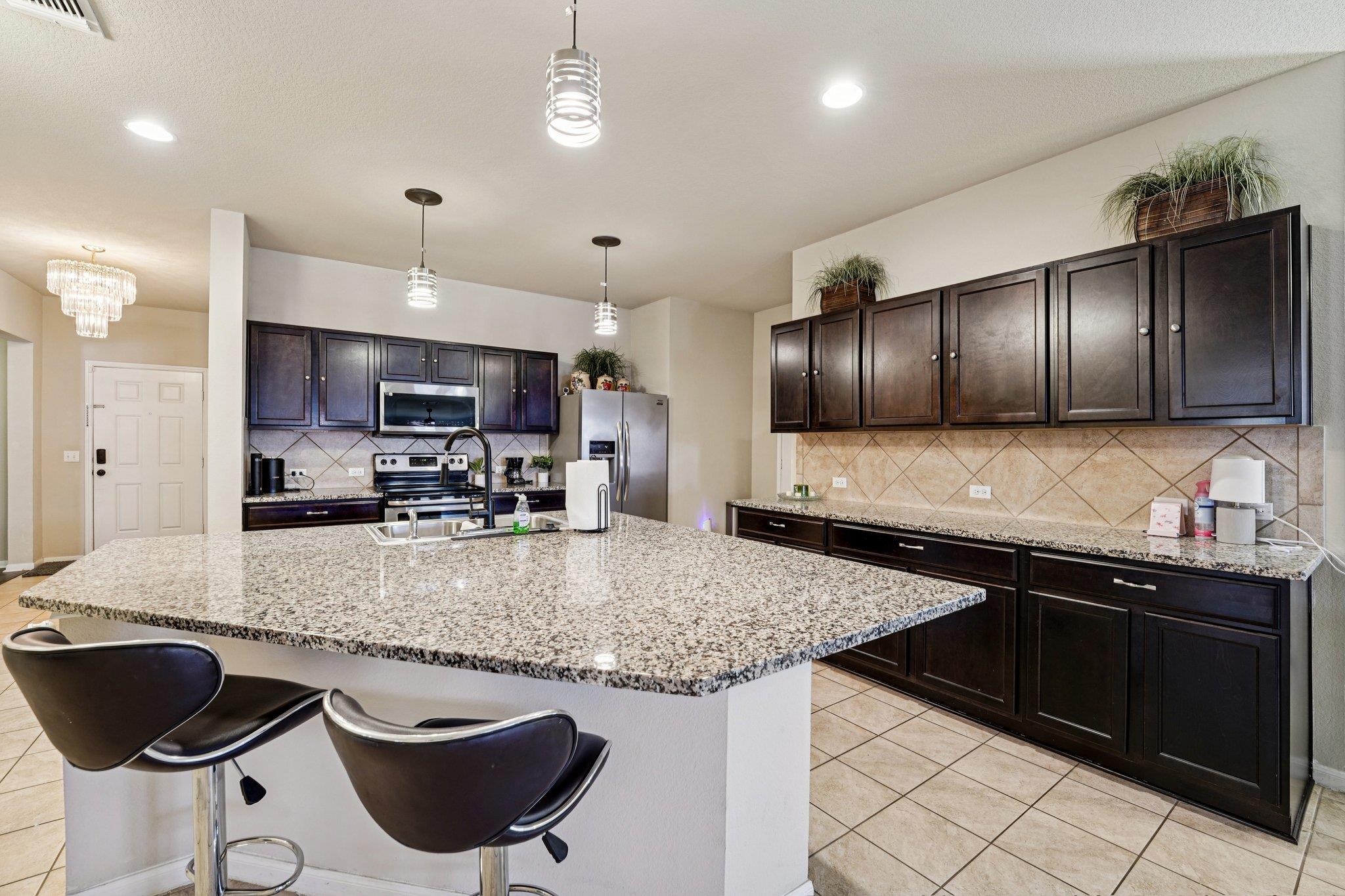 308 Nueces River Trl Property Photo 2