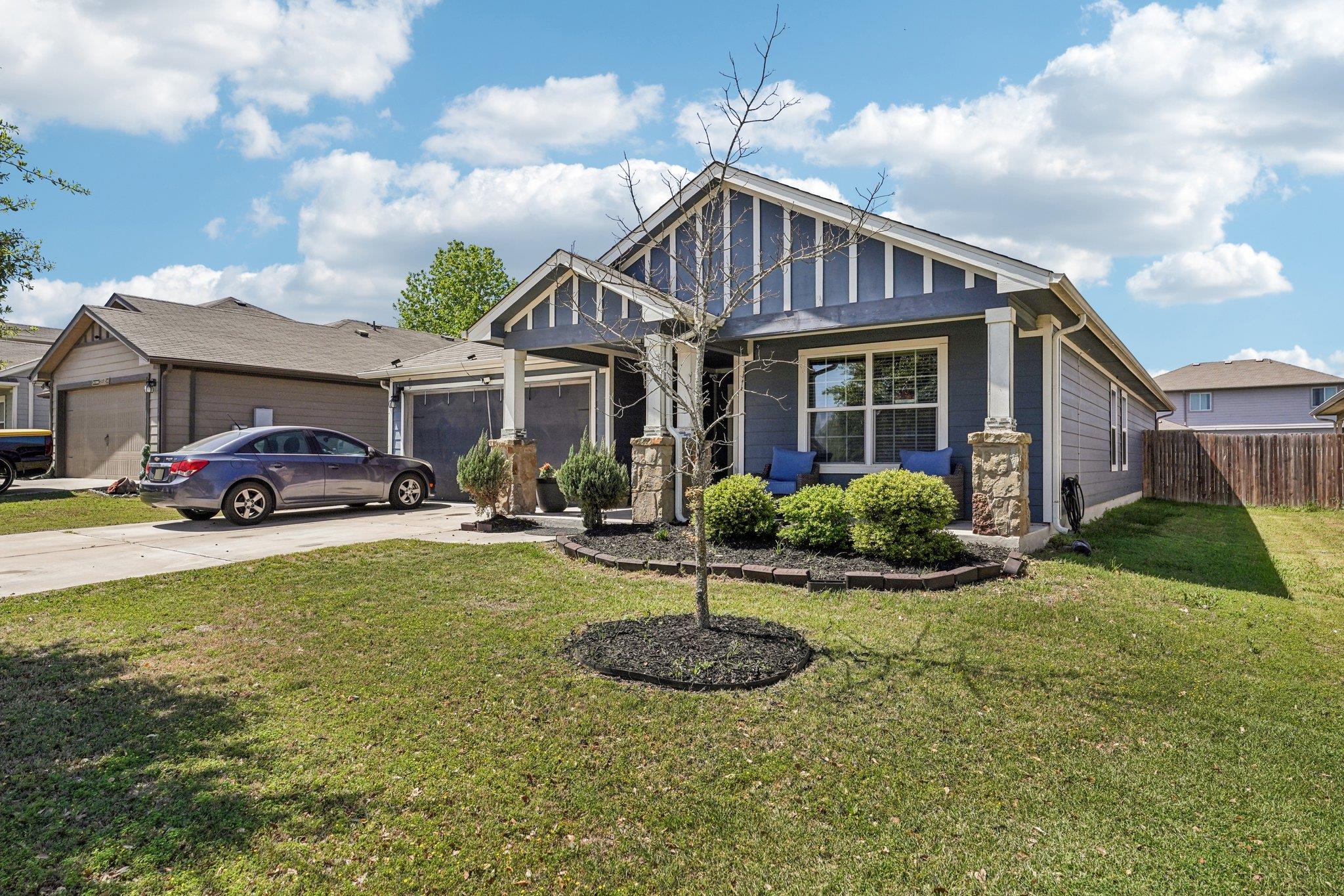 308 Nueces River Trl Property Photo 4