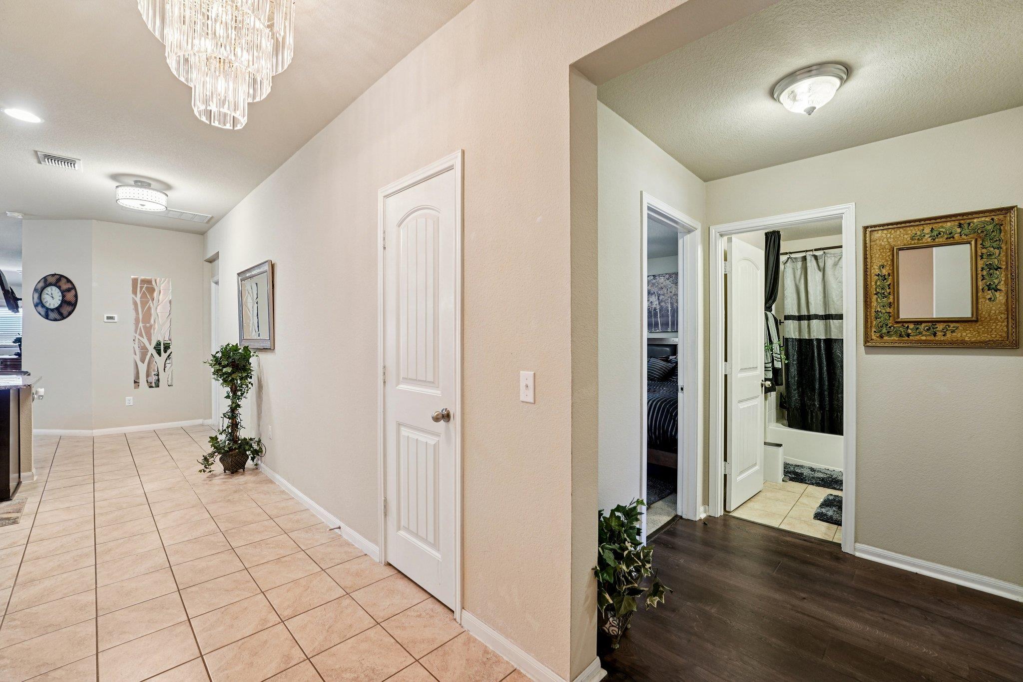 308 Nueces River Trl Property Photo 8