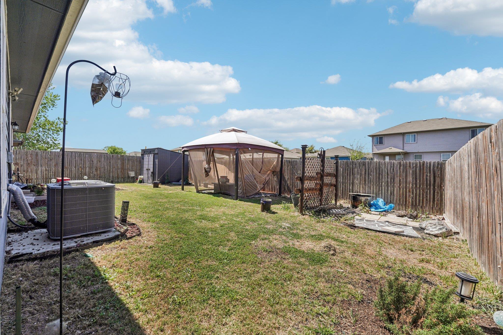 308 Nueces River Trl Property Photo 28