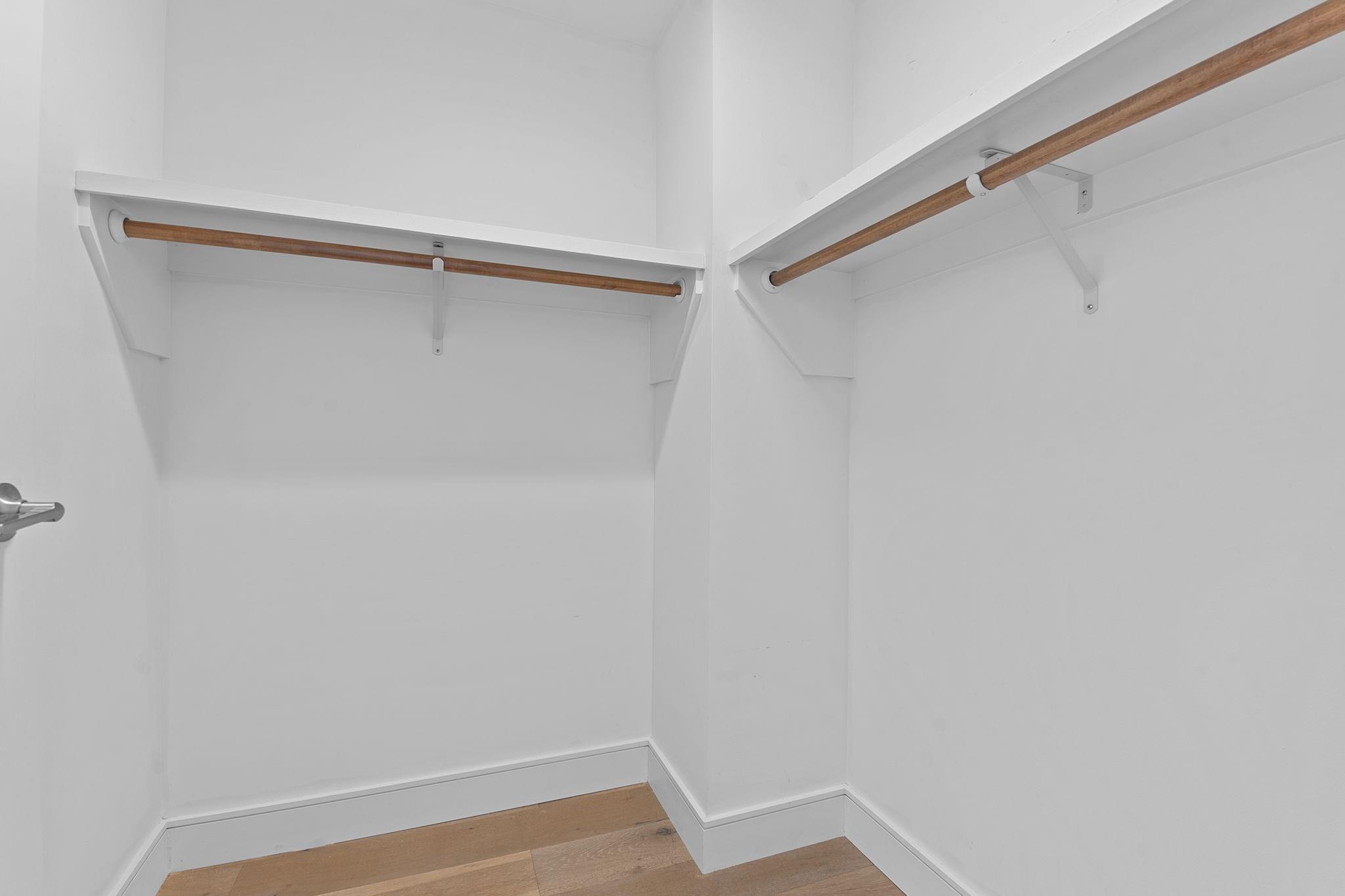 222 West Ave 2403 Property Photo 14