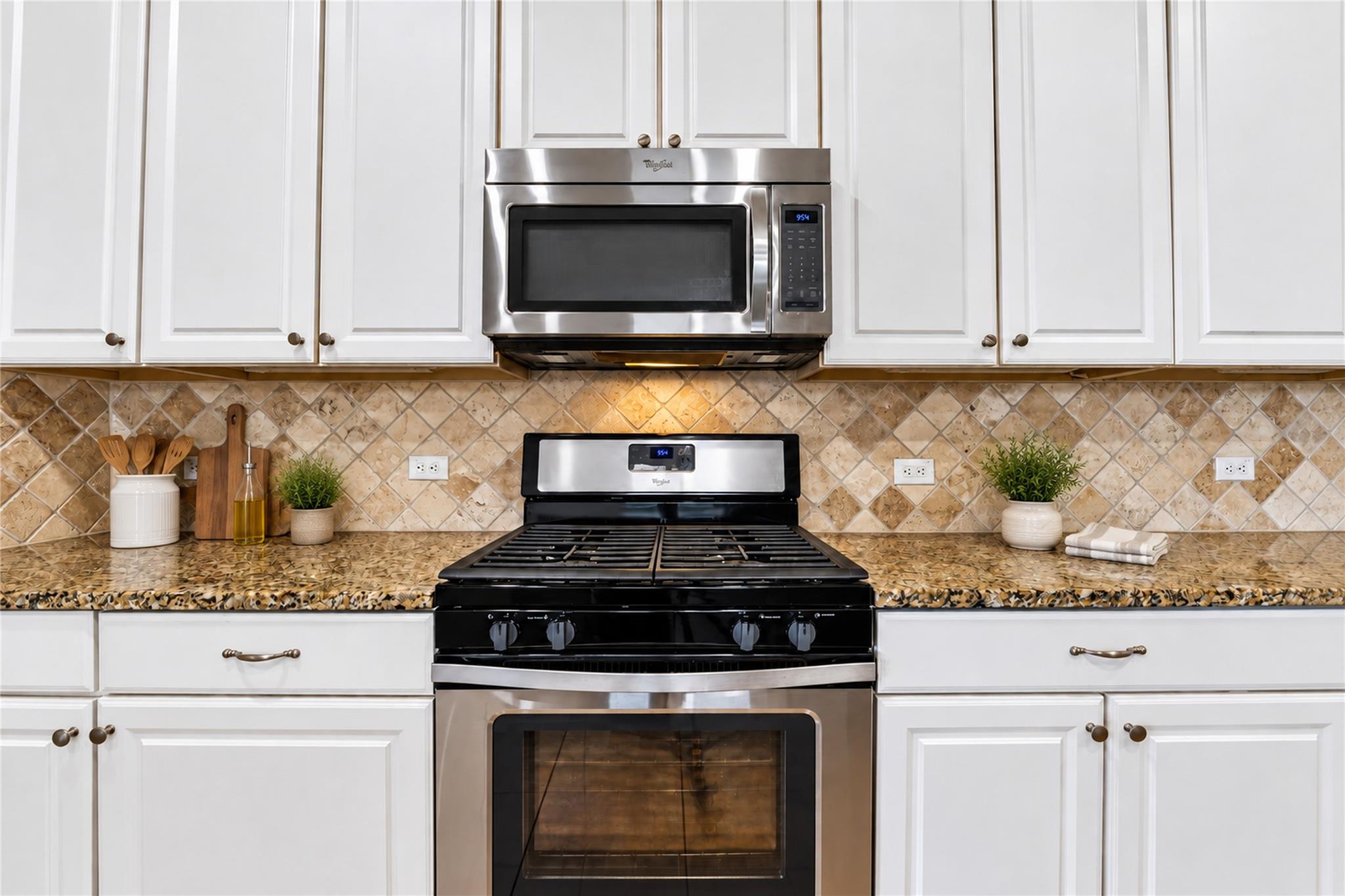 140 Brockston Dr Property Photo 12