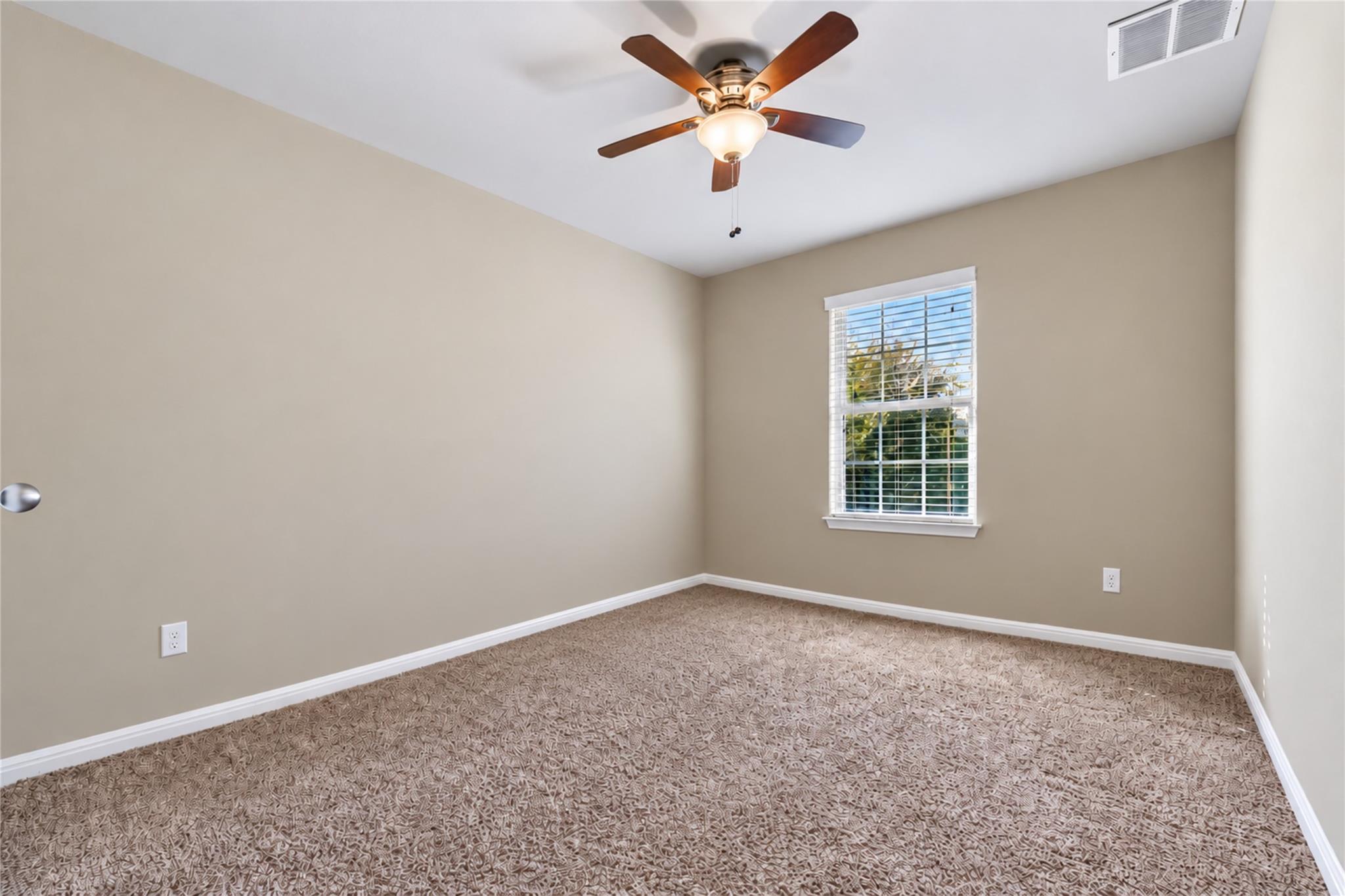140 Brockston Dr Property Photo 25