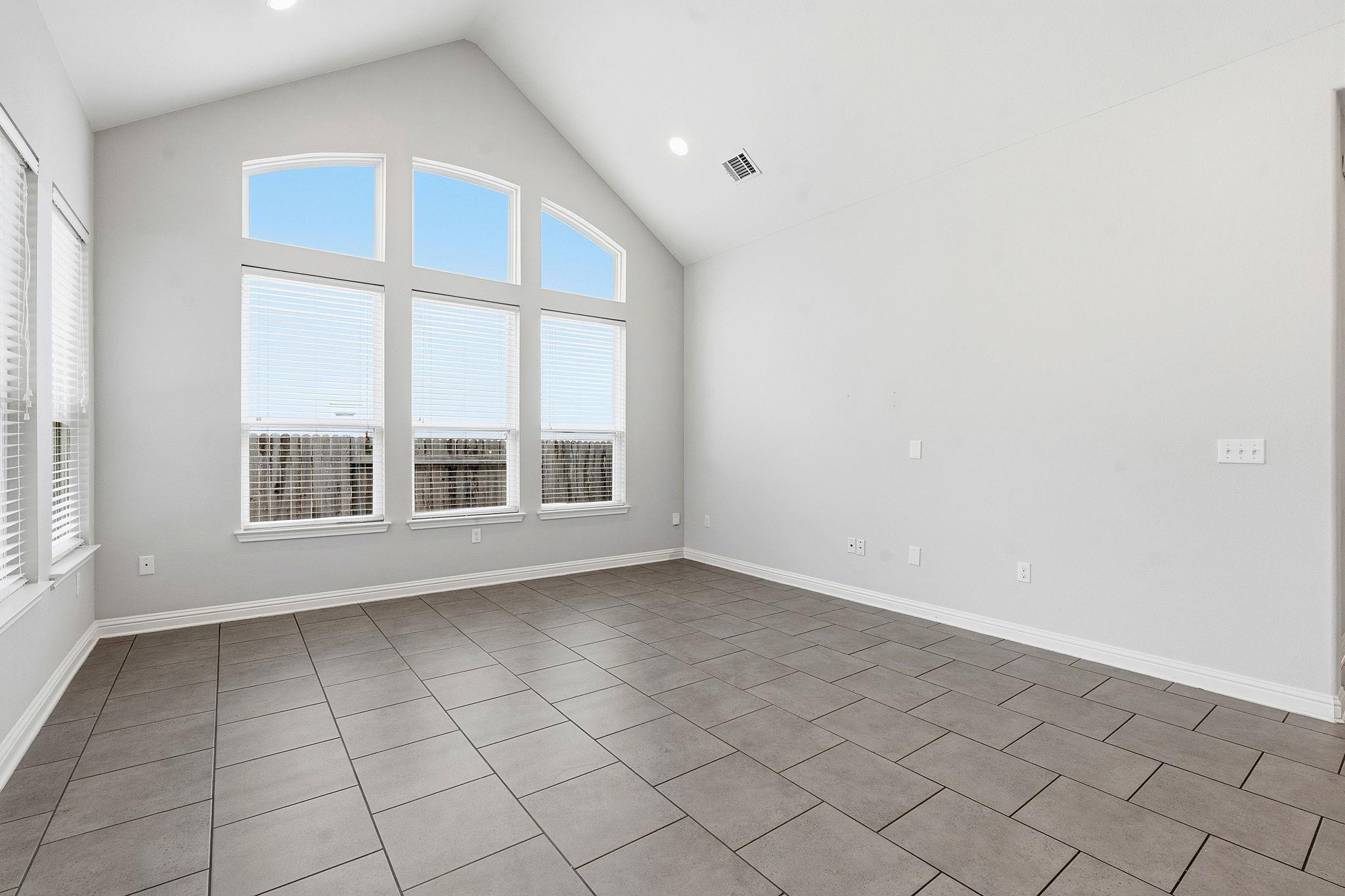 5105 Cornflower Dr Property Photo 5