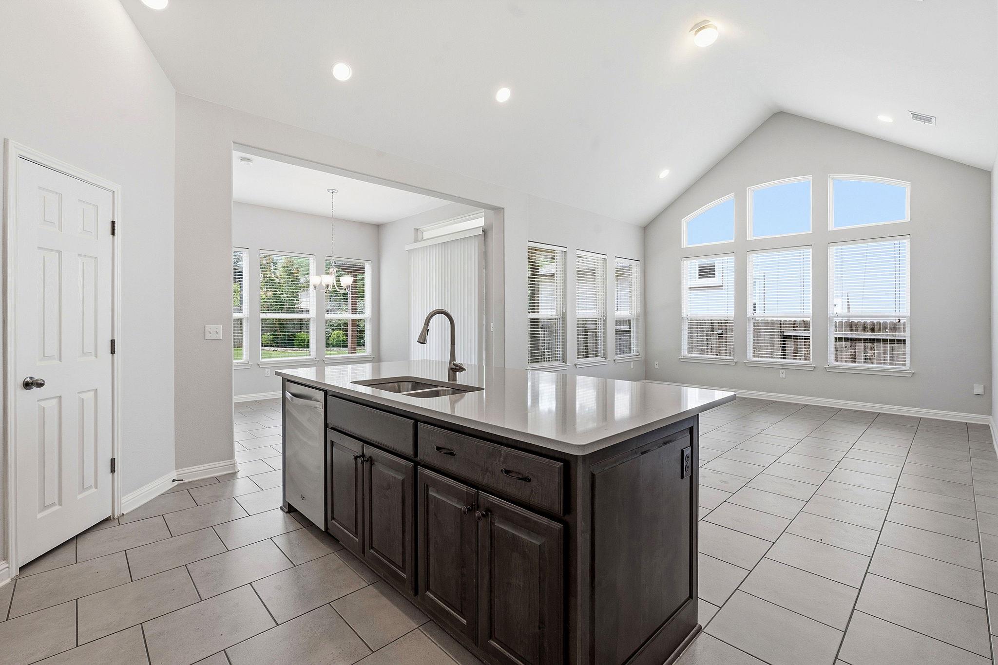 5105 Cornflower Dr Property Photo 10