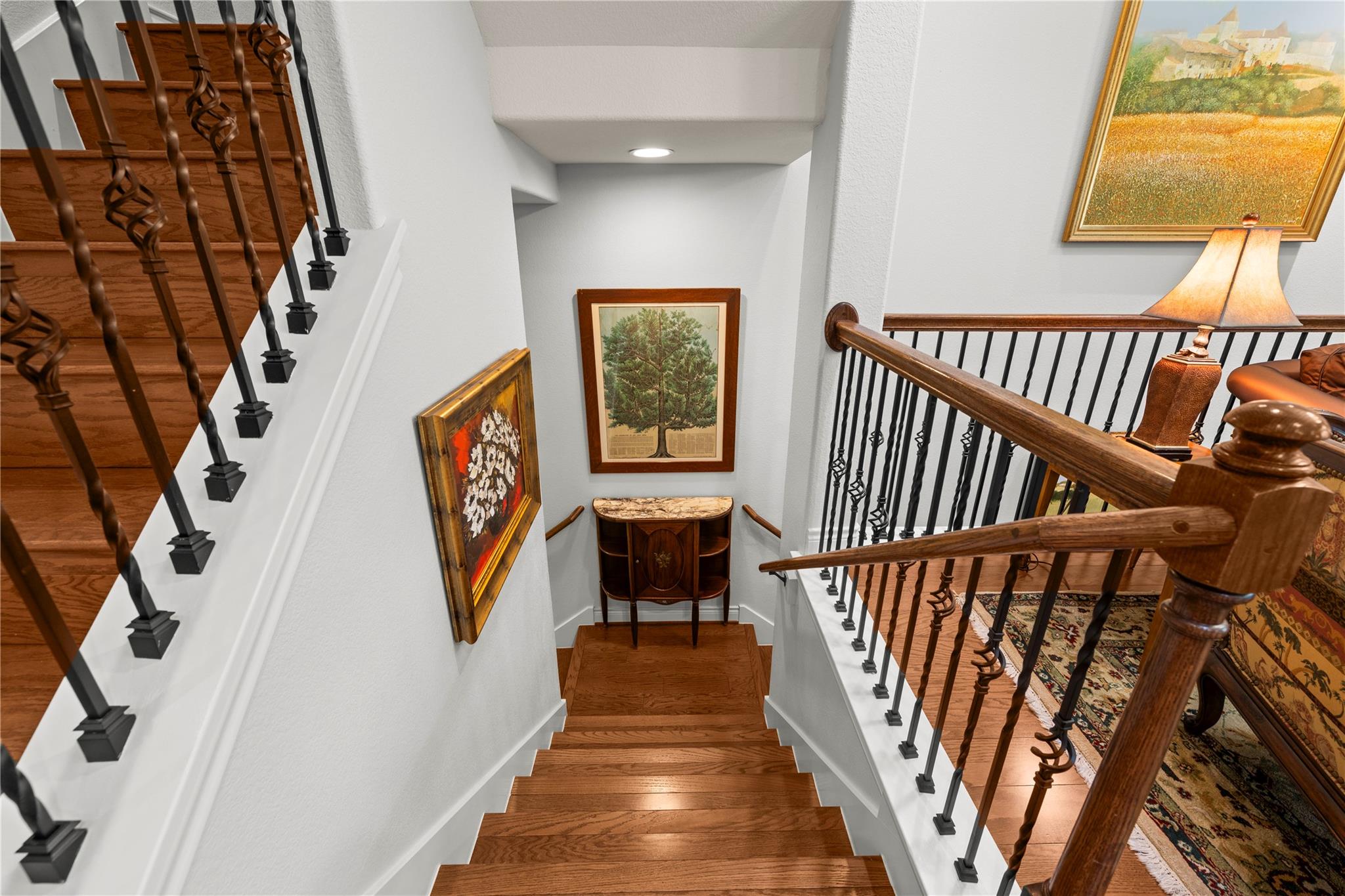 204 Adams St Property Photo 4