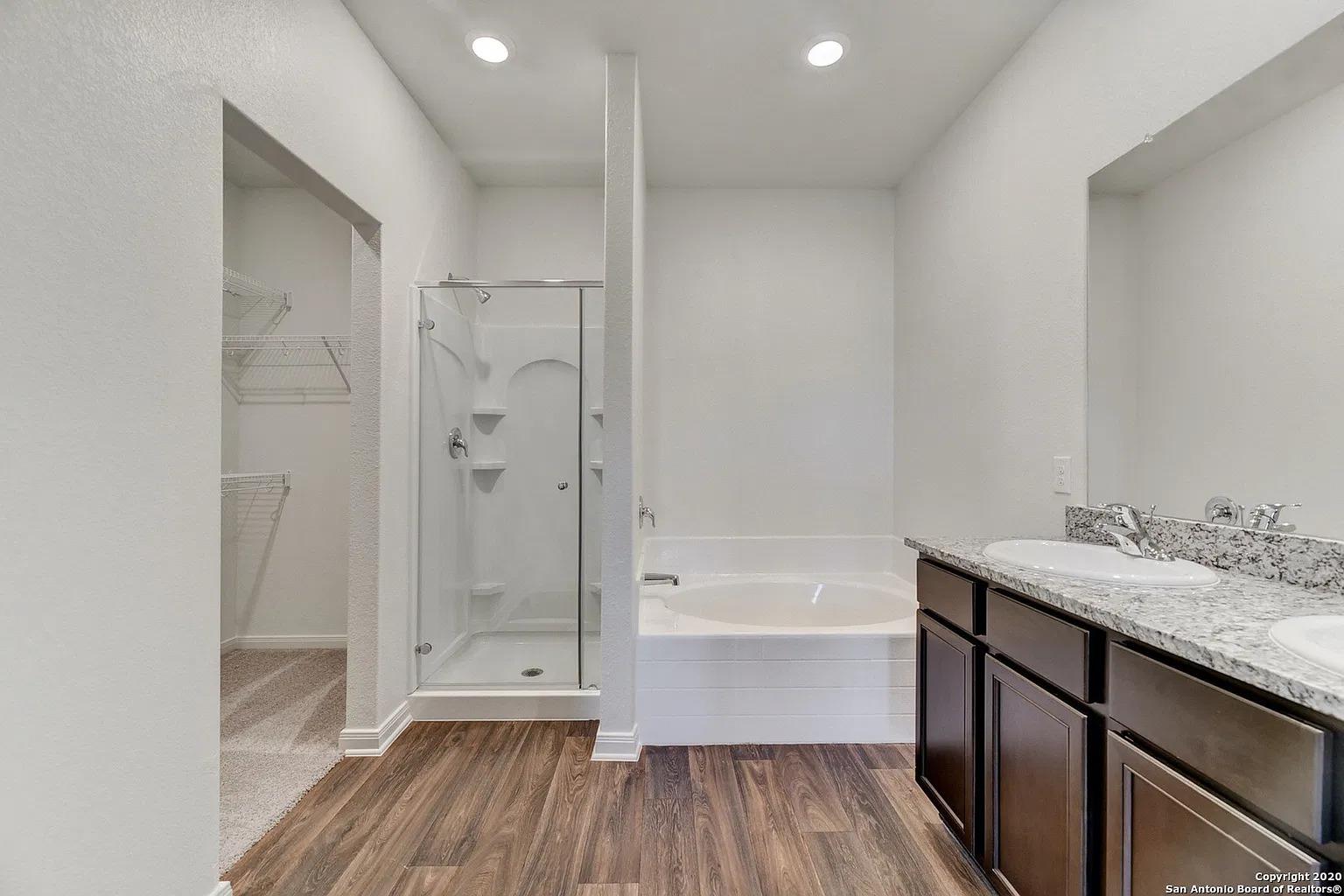 3139 Jackson Smt Property Photo 11