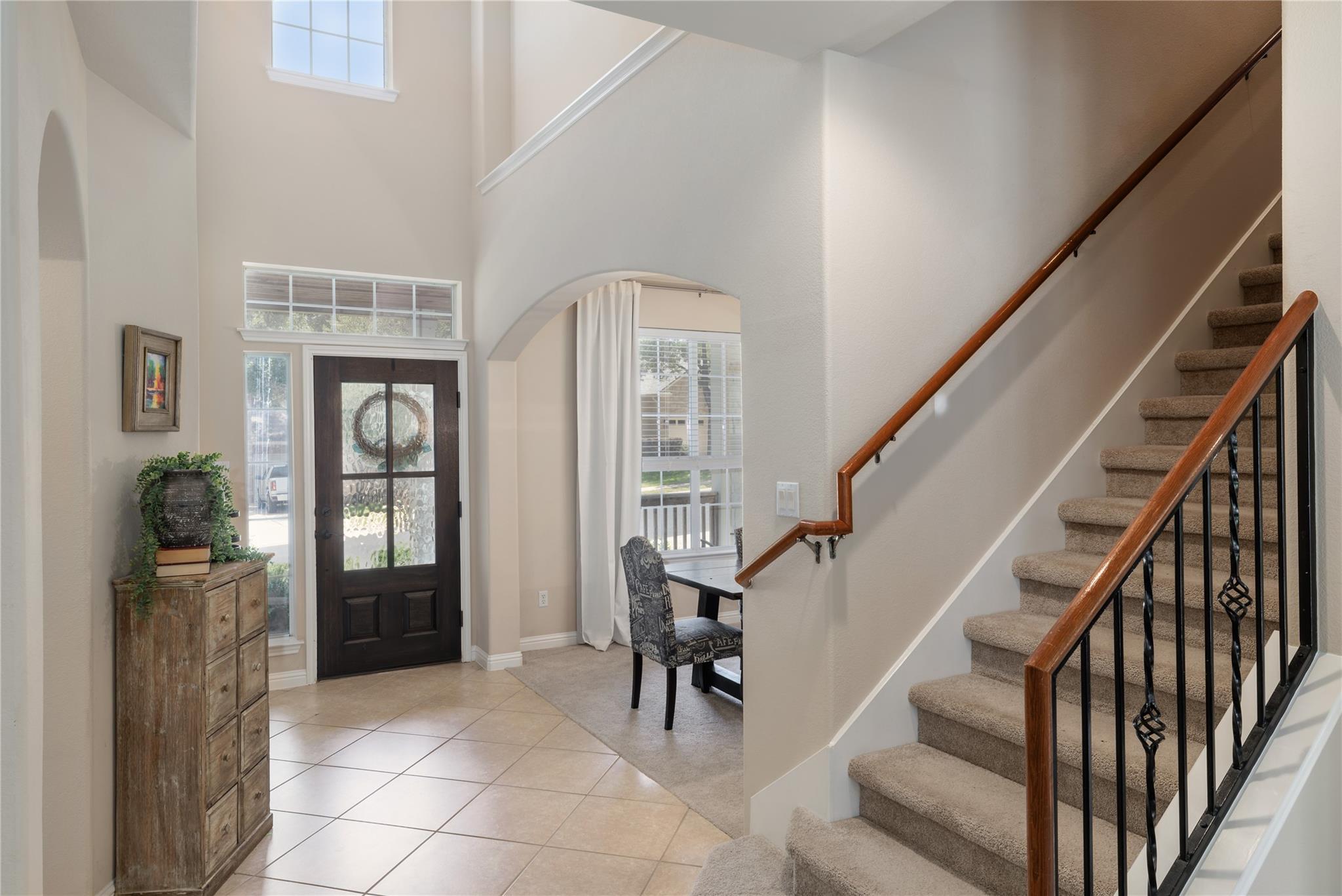 11408 Dona Villa Dr Property Photo 4