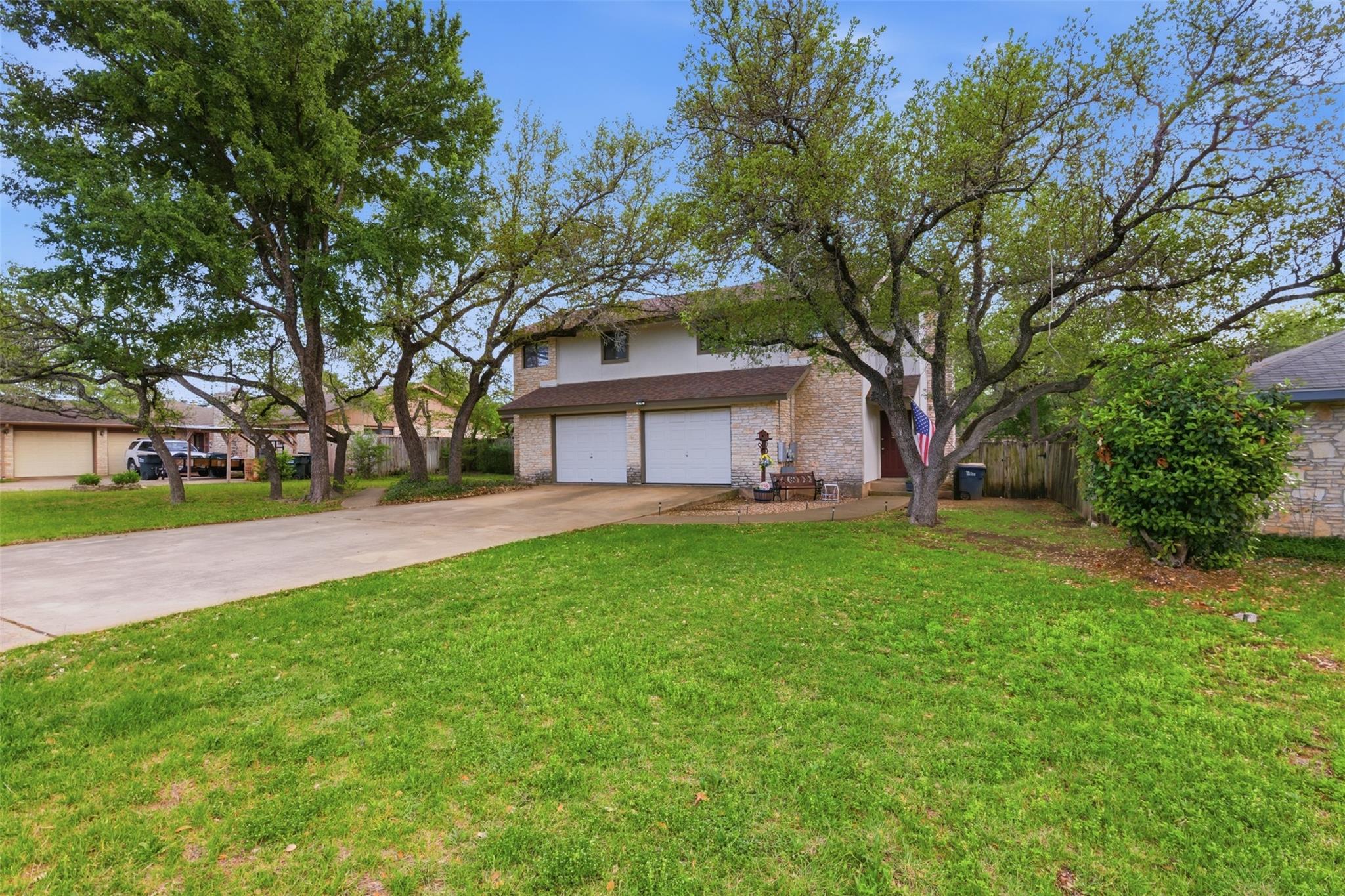 105 Norwood Dr #b Property Photo 1