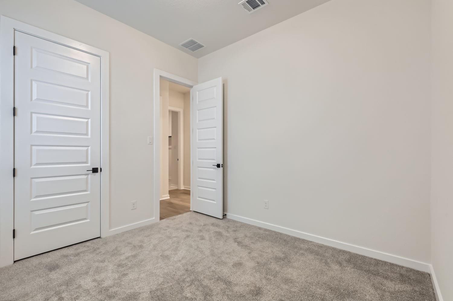 1312 Garrett Oaks Ln Property Photo 23