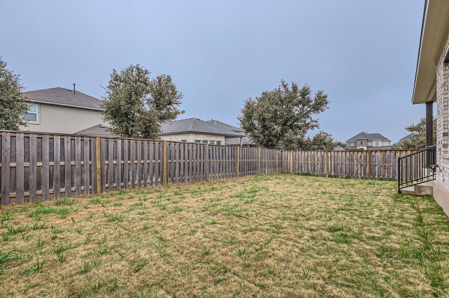 1312 Garrett Oaks Ln Property Photo 27
