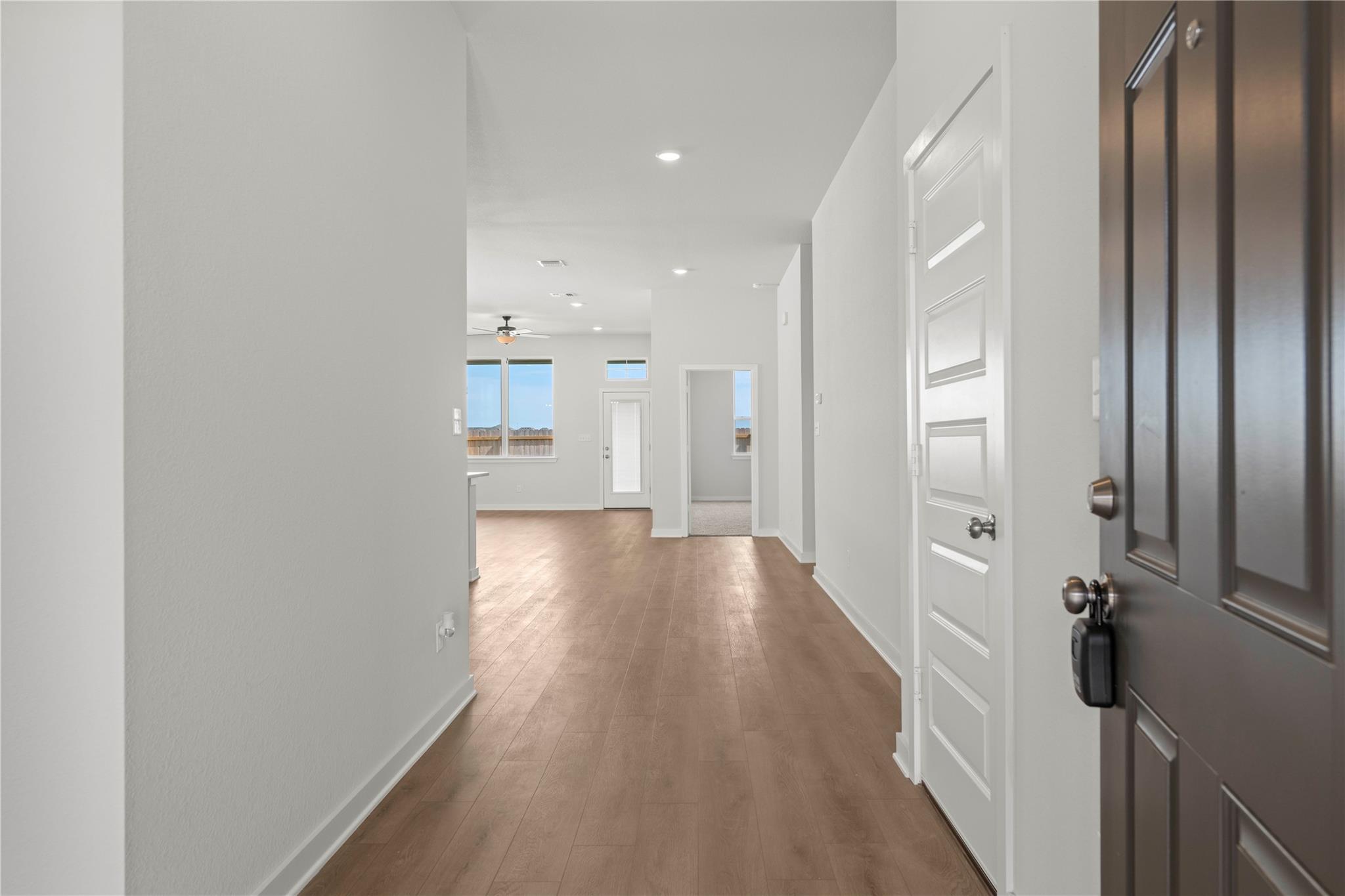 220 Gus Loop Property Photo 3