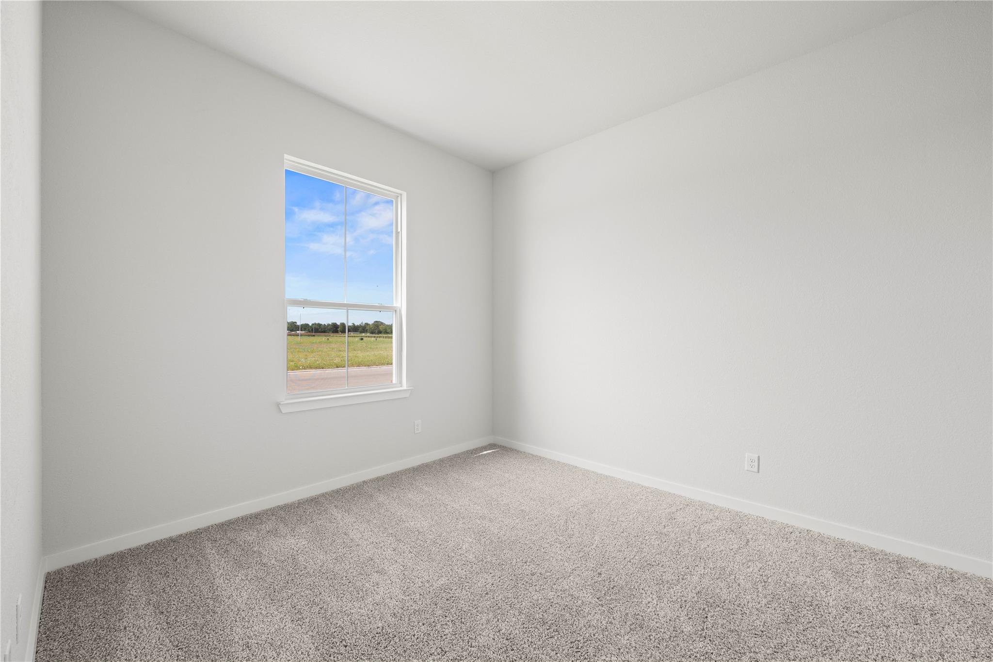 220 Gus Loop Property Photo 5
