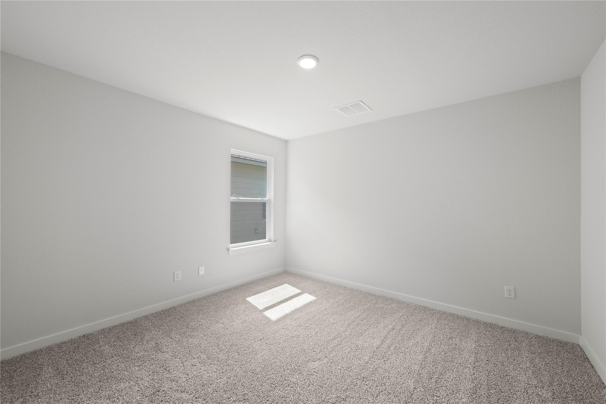 220 Gus Loop Property Photo 9