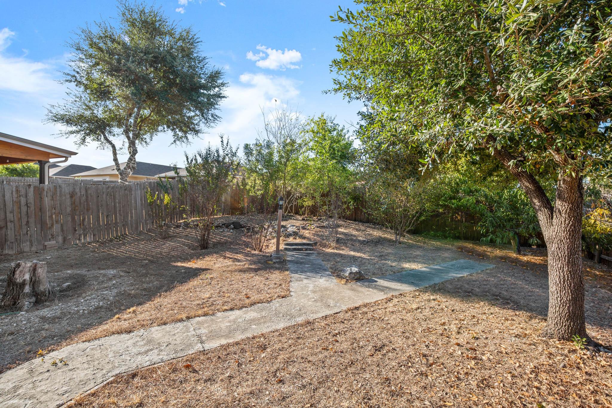 2011 Monica Ln Property Photo 24