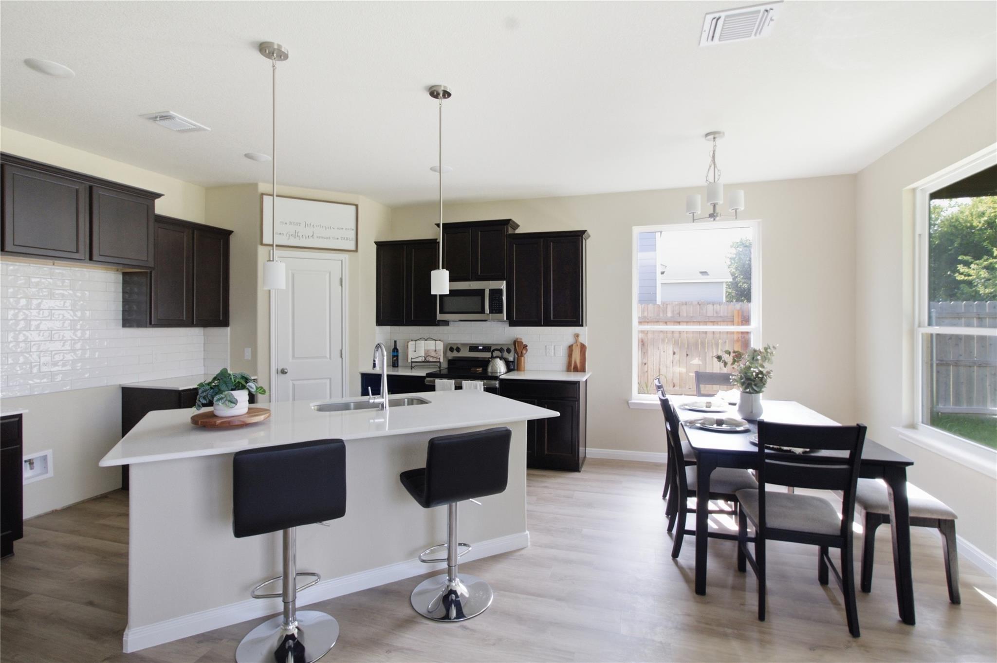 3211 Llano Alto Cir Property Photo 15