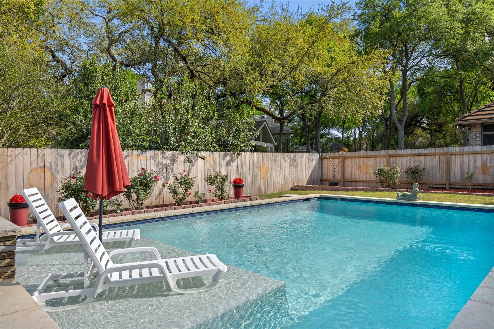 10101 Jupiter Hills Dr Property Photo 2