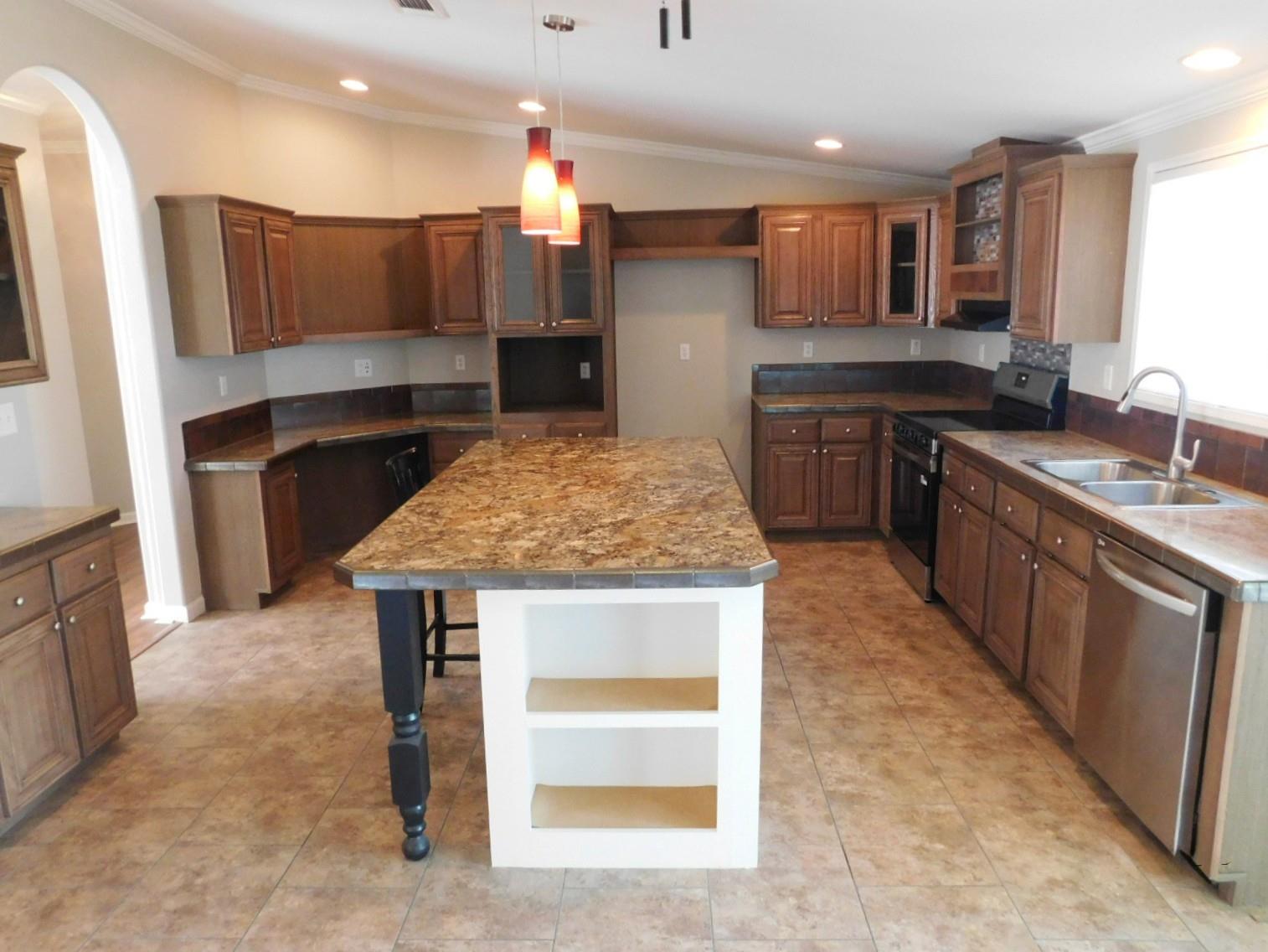 7500 Muleshoe Bend Trl Property Photo 10