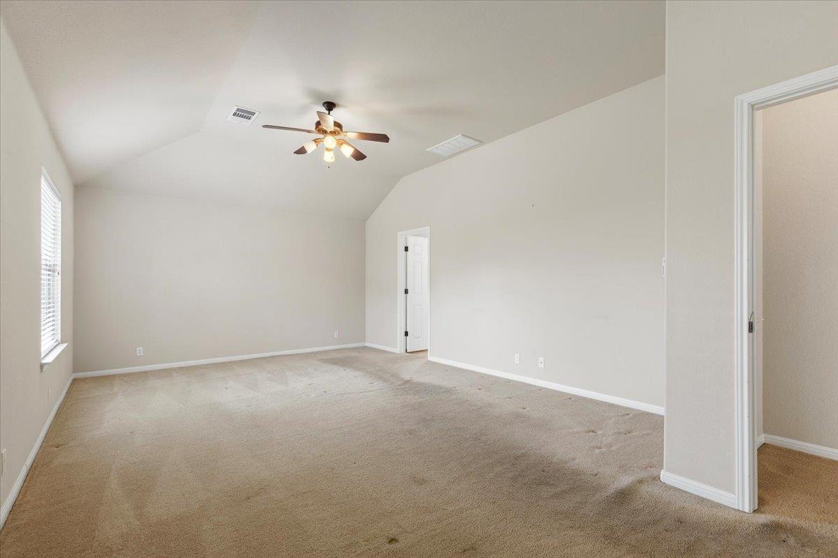 908 Dover Castle Ln Property Photo 17