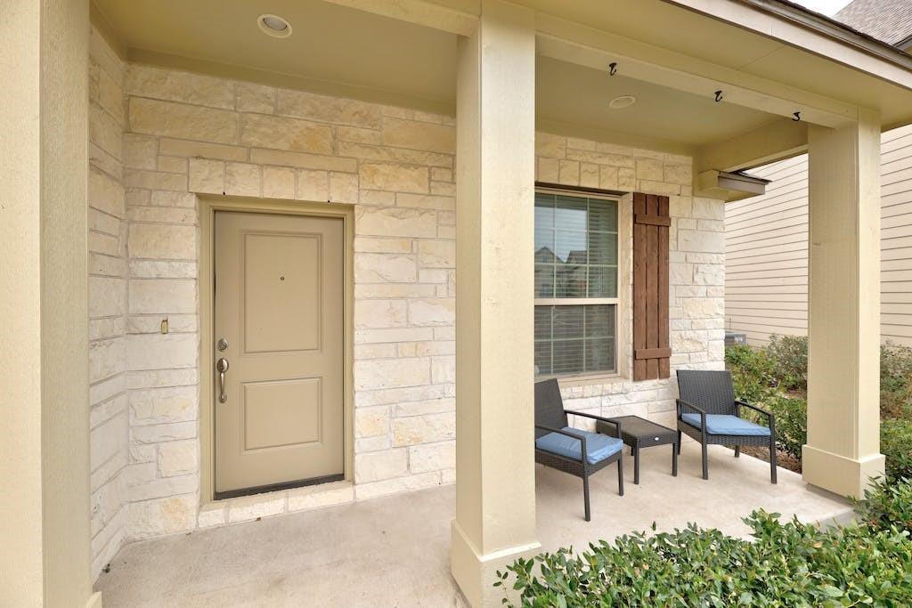 13501 Metric Blvd #3 Property Photo 4