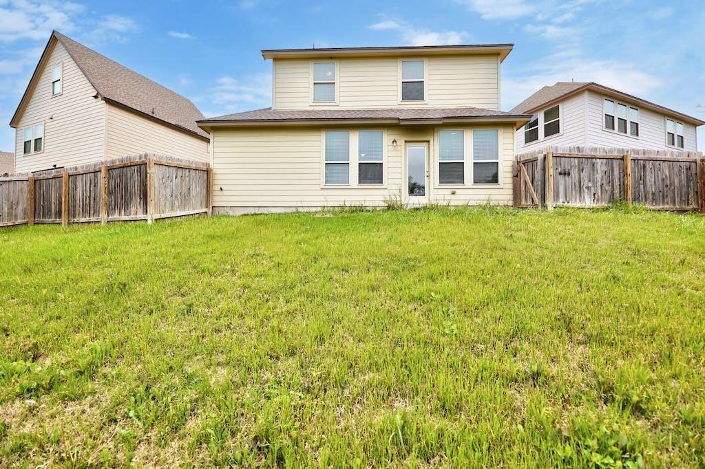 13501 Metric Blvd #3 Property Photo 25