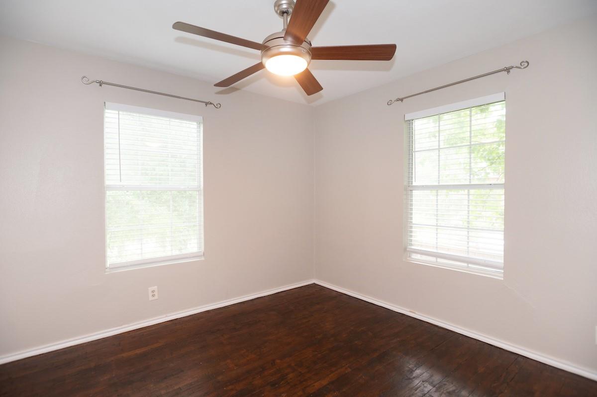3306 Merrie Lynn Ave Property Photo 7