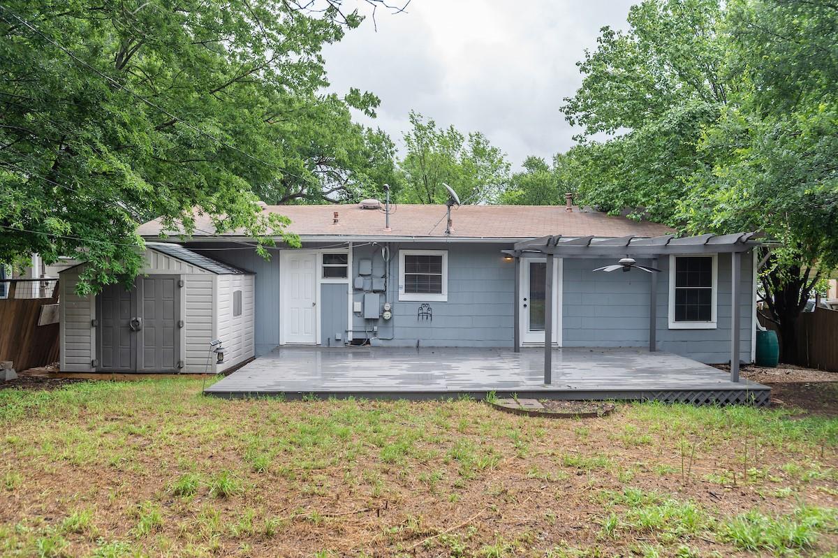 3306 Merrie Lynn Ave Property Photo 17