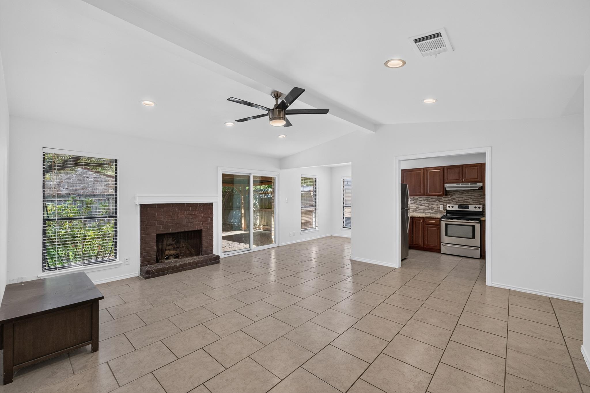 11805 Bell Ave #a Property Photo 6