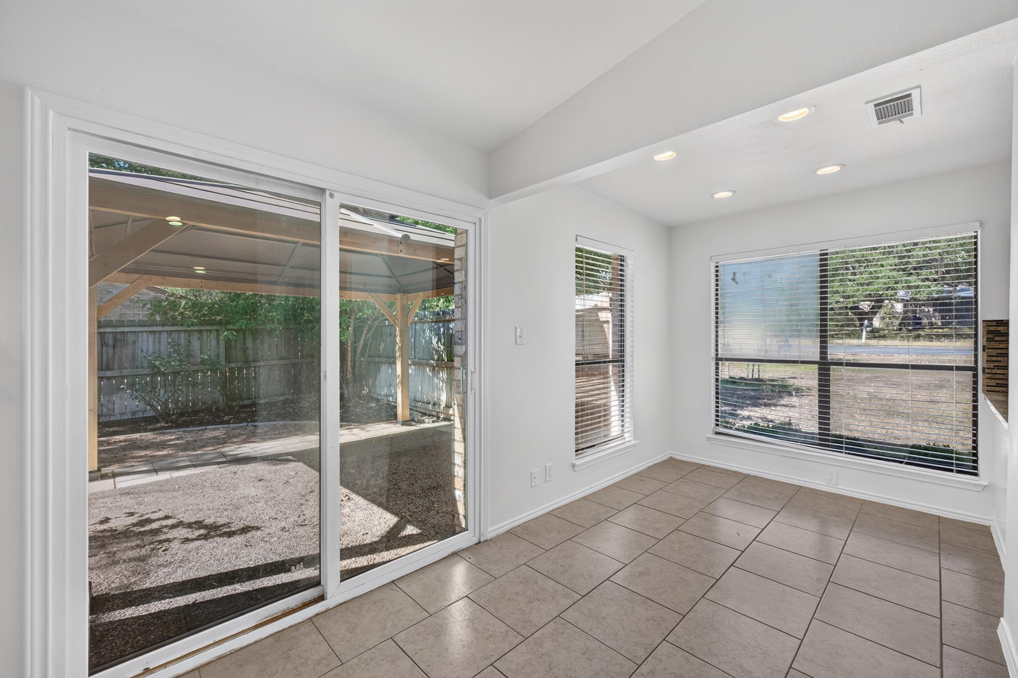 11805 Bell Ave #a Property Photo 8
