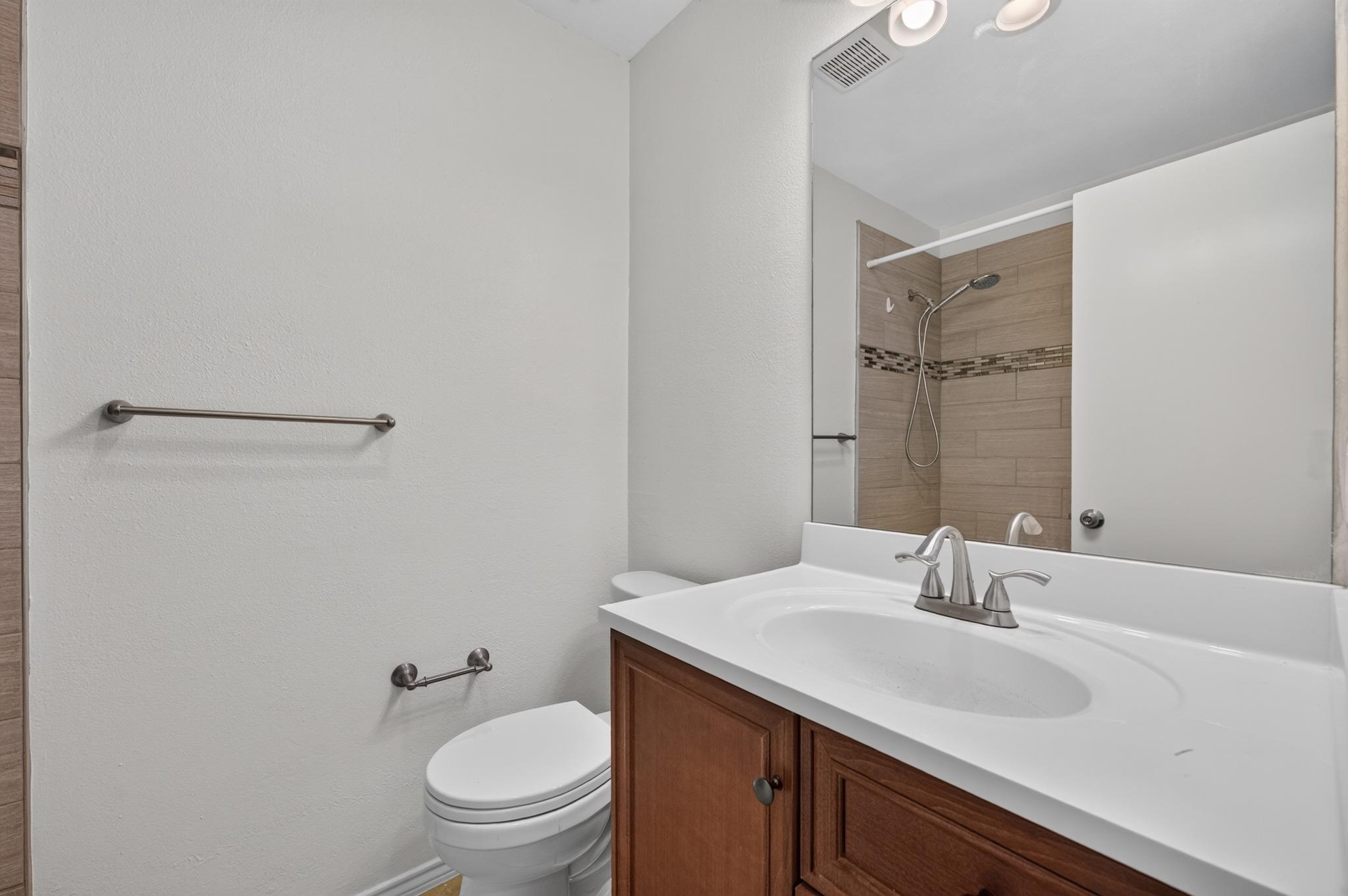 11805 Bell Ave #a Property Photo 21