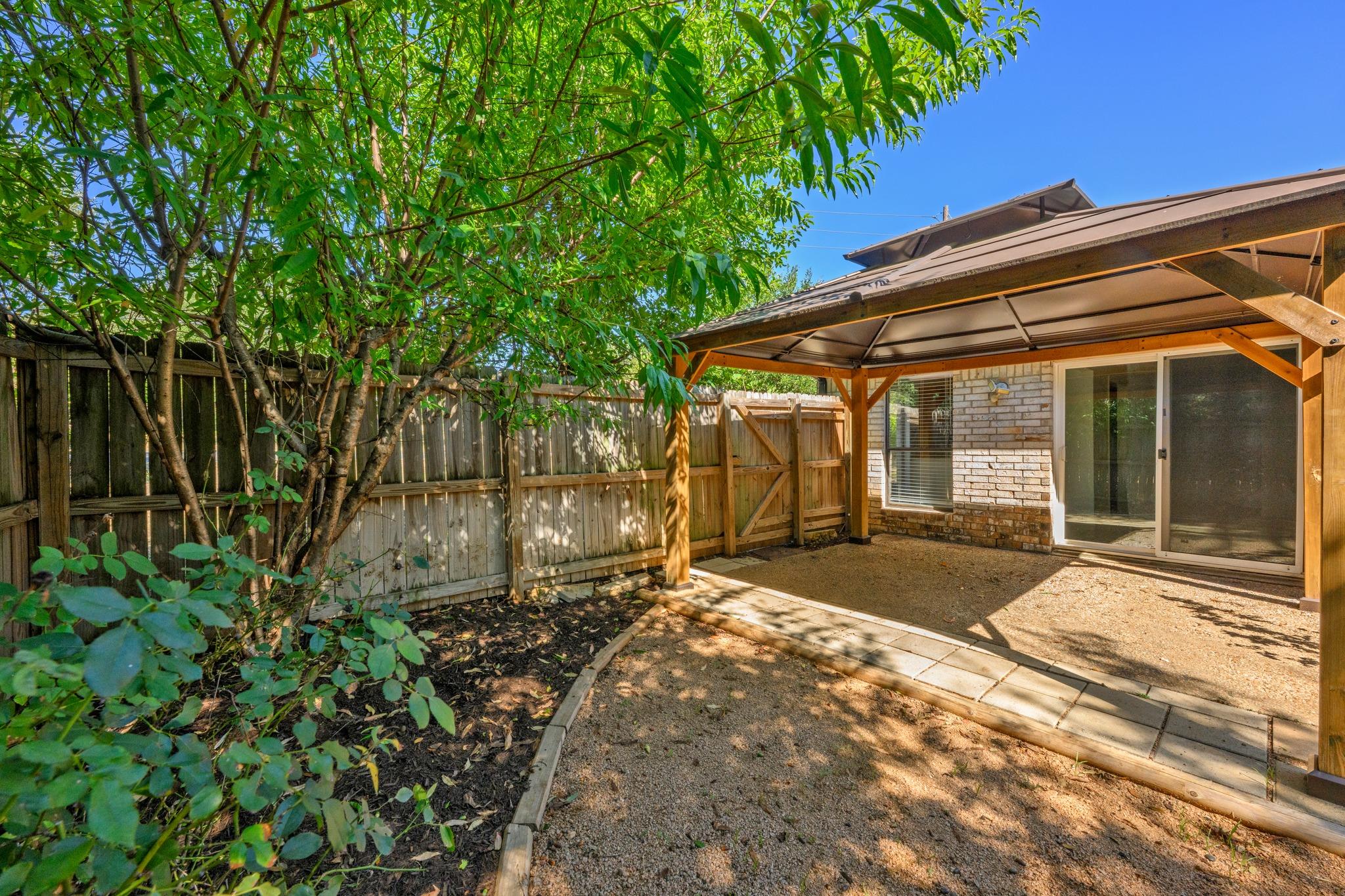 11805 Bell Ave #a Property Photo 26