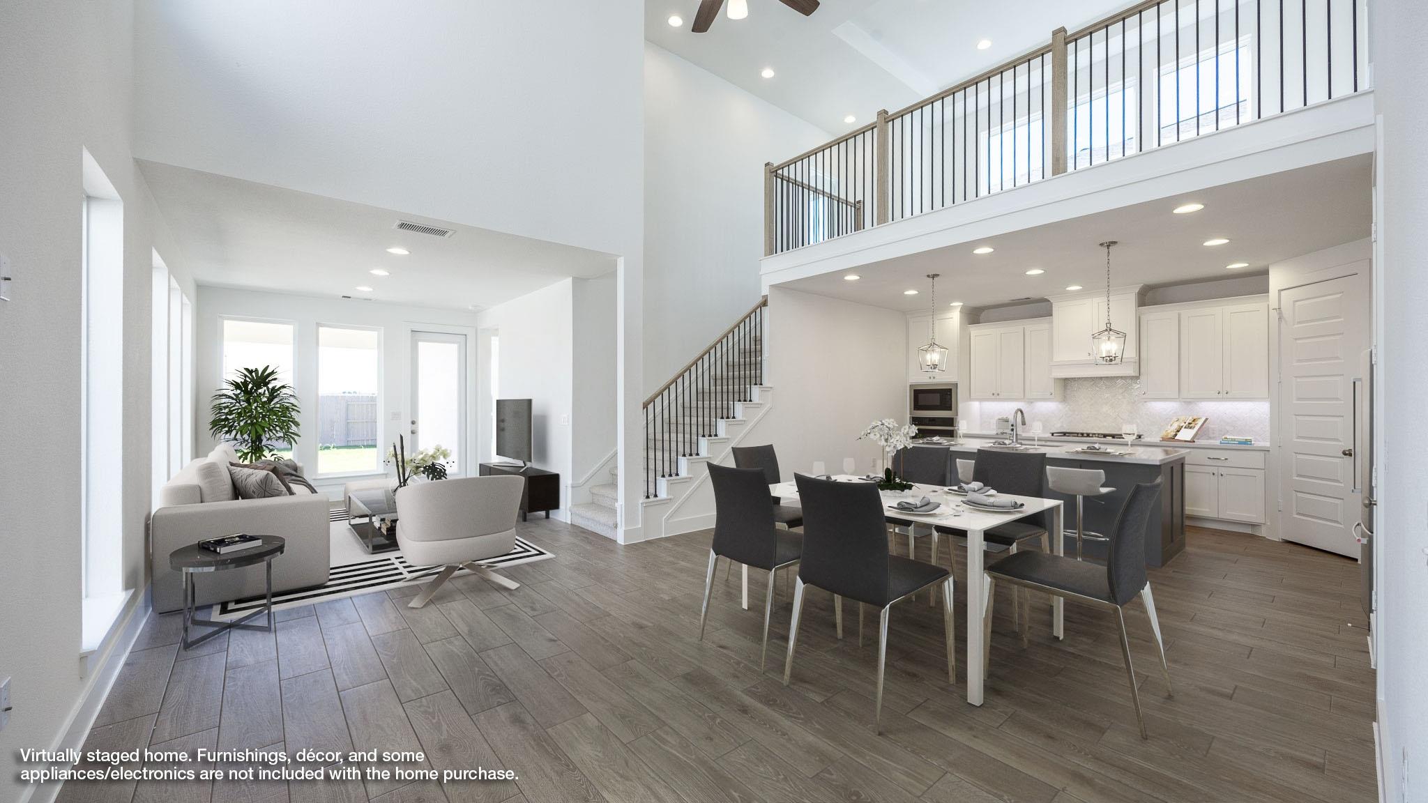 7107 Woodford Way Property Photo 4