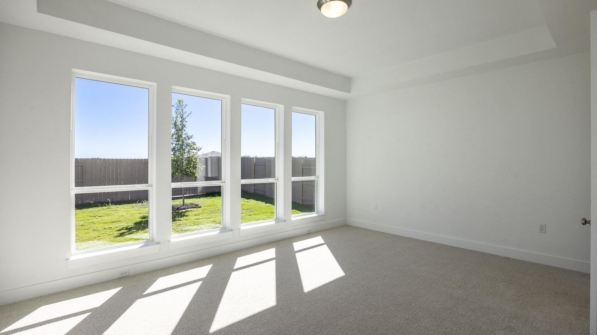 7107 Woodford Way Property Photo 9