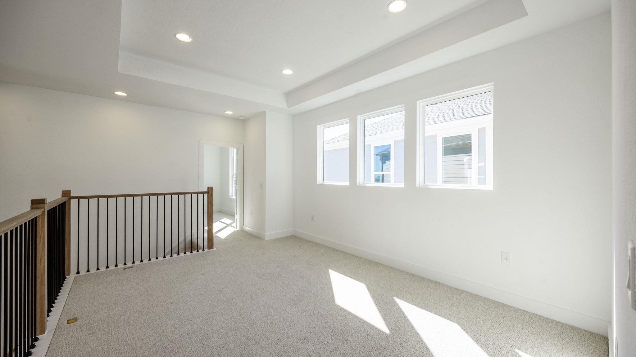 7107 Woodford Way Property Photo 11