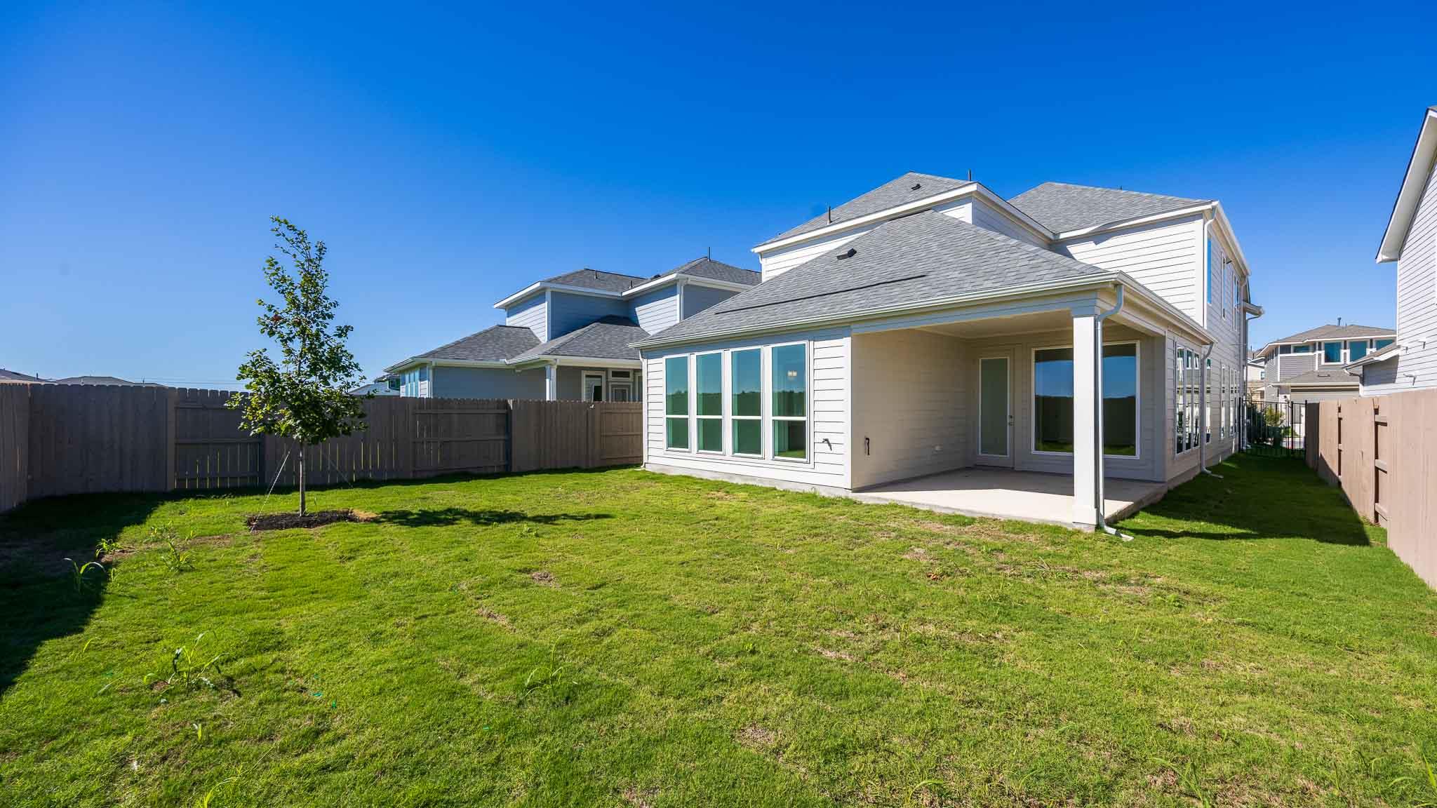 7107 Woodford Way Property Photo 12