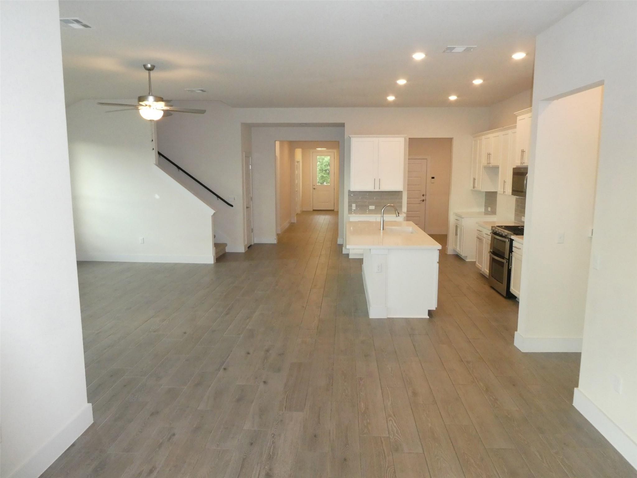 8201 Greyhawk Cv Property Photo 2