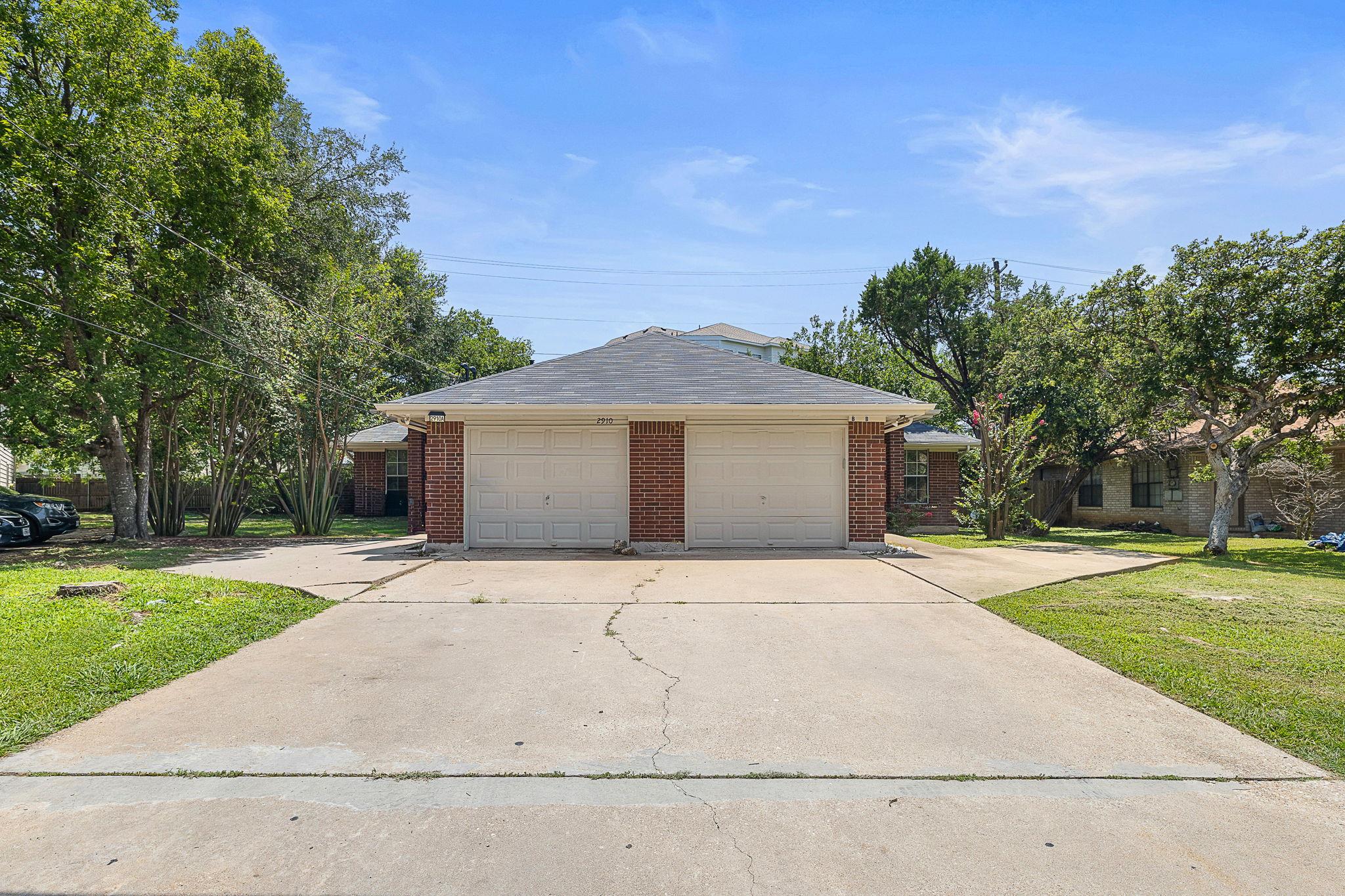 2910 Whisper Oaks Ln Property Photo 19