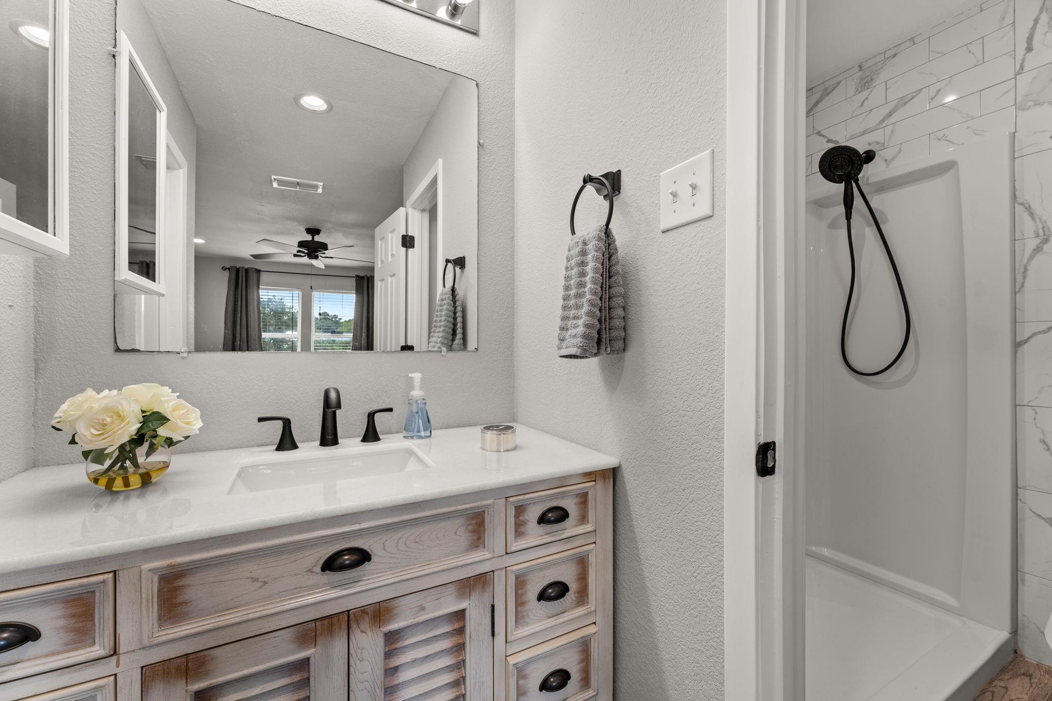 24906 Fawn Dr Property Photo 19