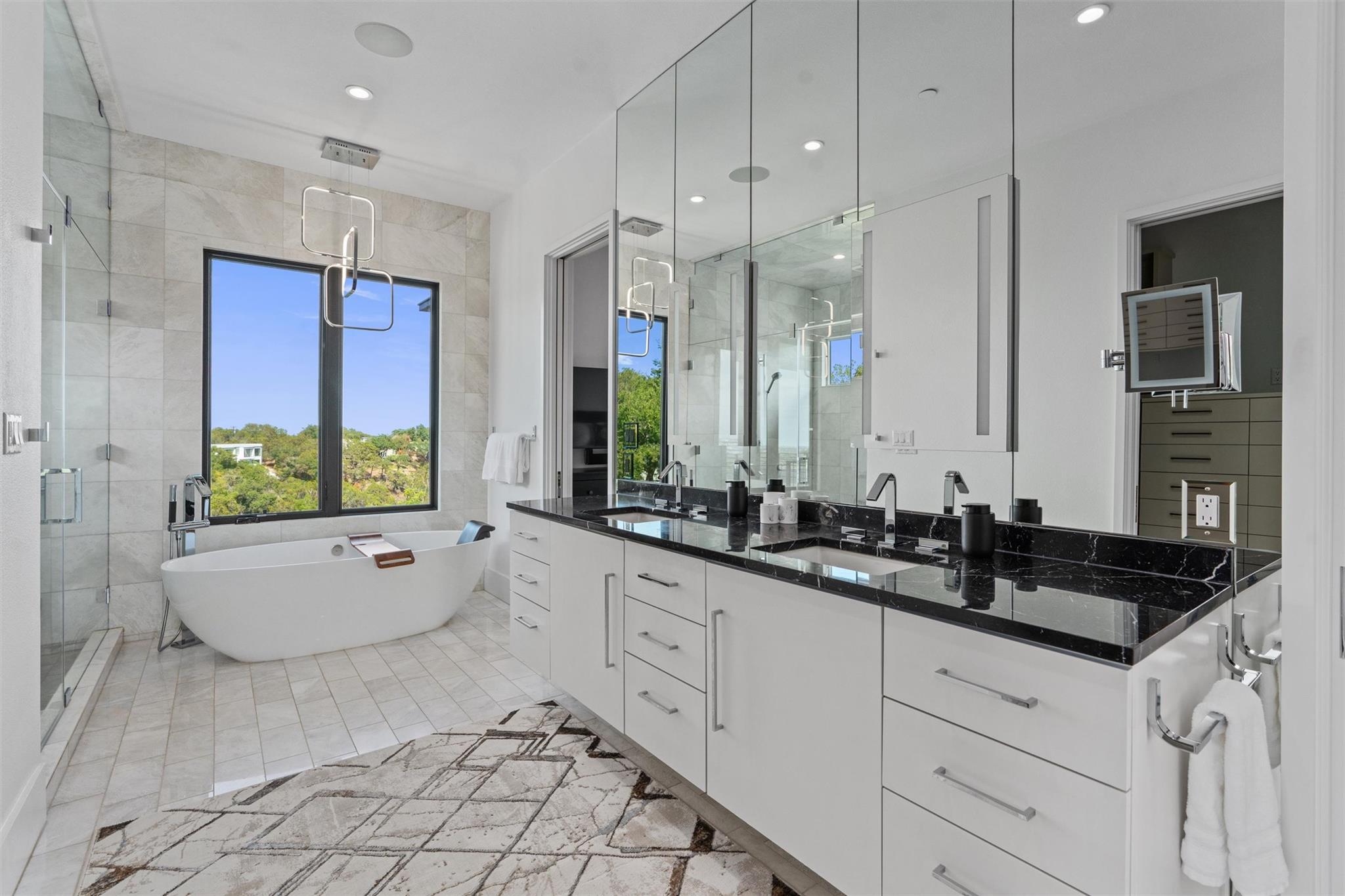 1500 The High Rd Property Photo 24