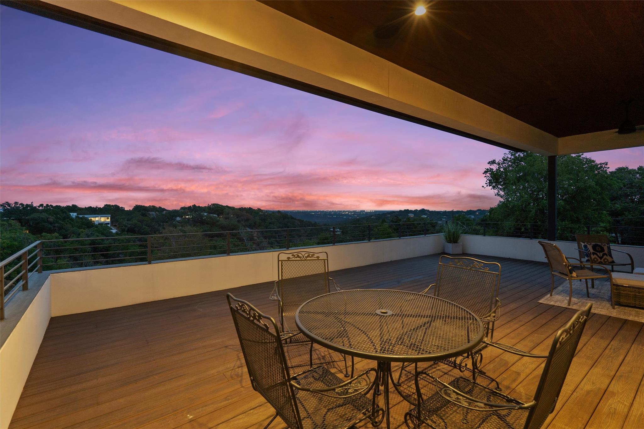 1500 The High Rd Property Photo 33
